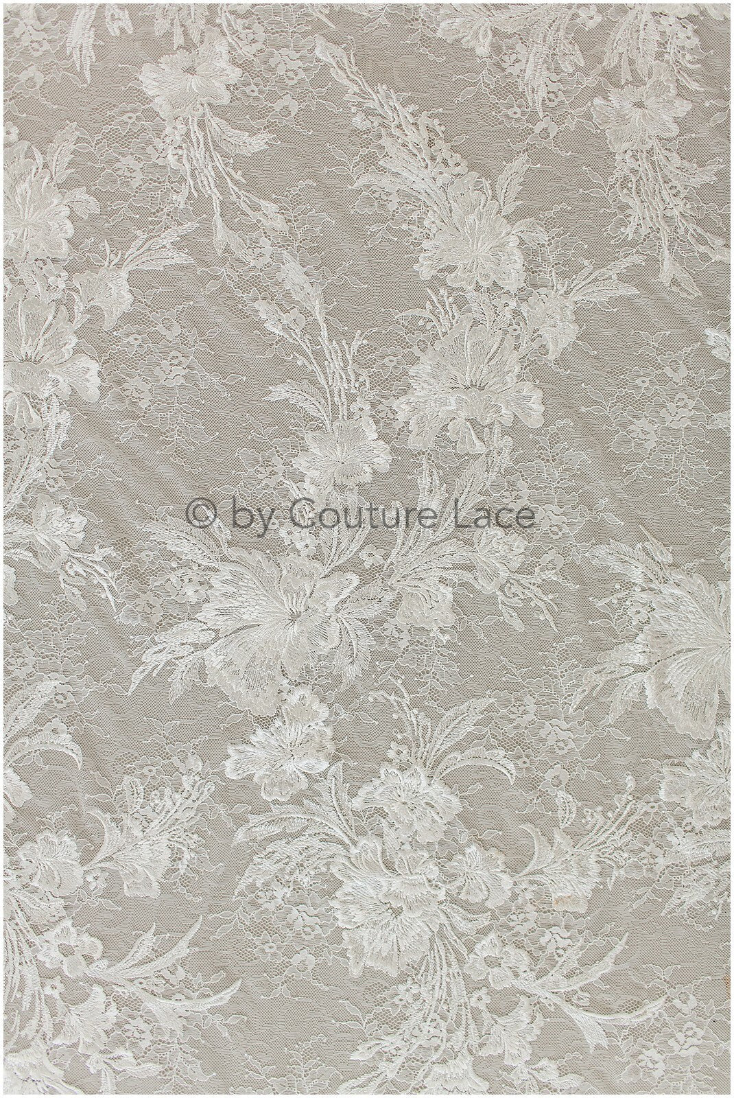 French wedding dress lace off-white/ Floral patterned lace/ Bridal lace/ Embroidered Chantilly lace// L19-256