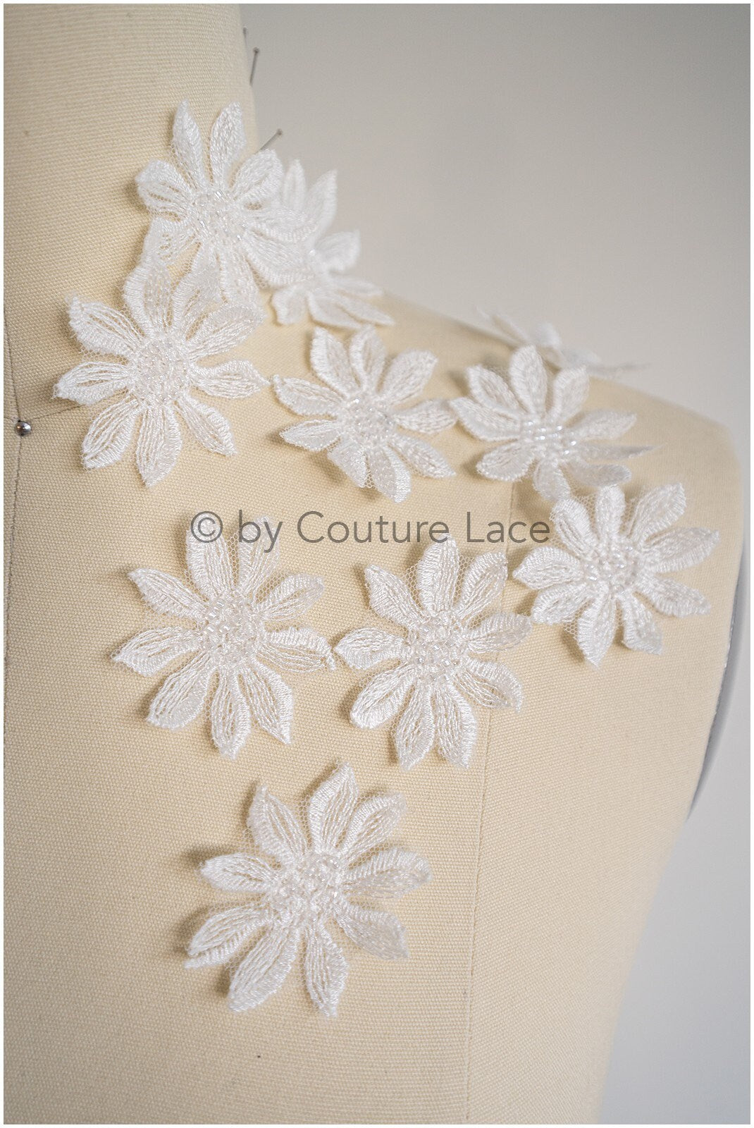 10pcs. 3D flower lace with pearls/ 3D flower patch/ lace applique/ wedding dress lace applique/ bridal 3D applique// A19-104/1