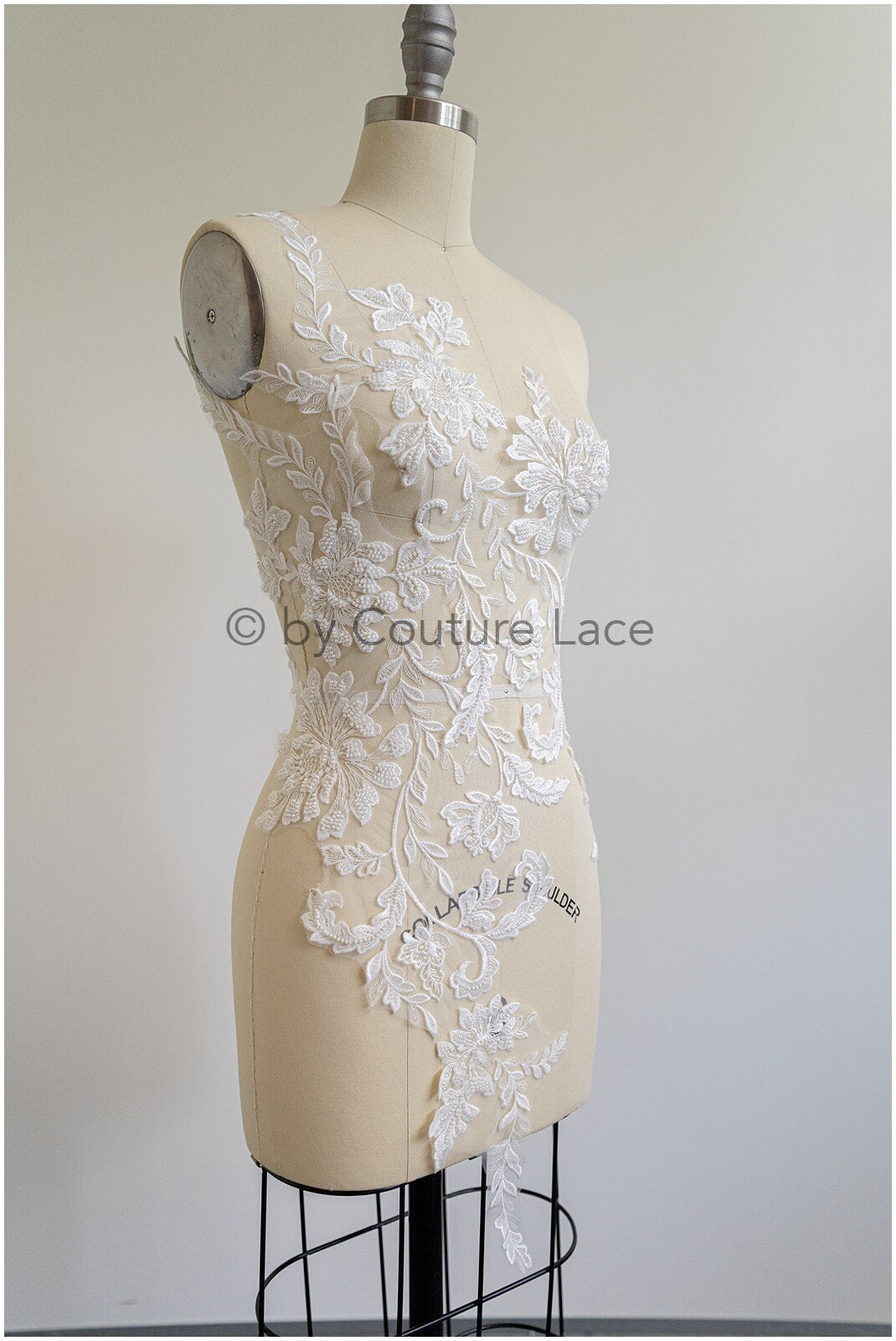 Perlen SpitzenBlume Aufnäher, Blumen Applikation, SpitzenBlume Patch, Spitzen Applikation, Hochzeitskleid Spitzen Applikation, Braut Blumen Aufnäher// A19-185