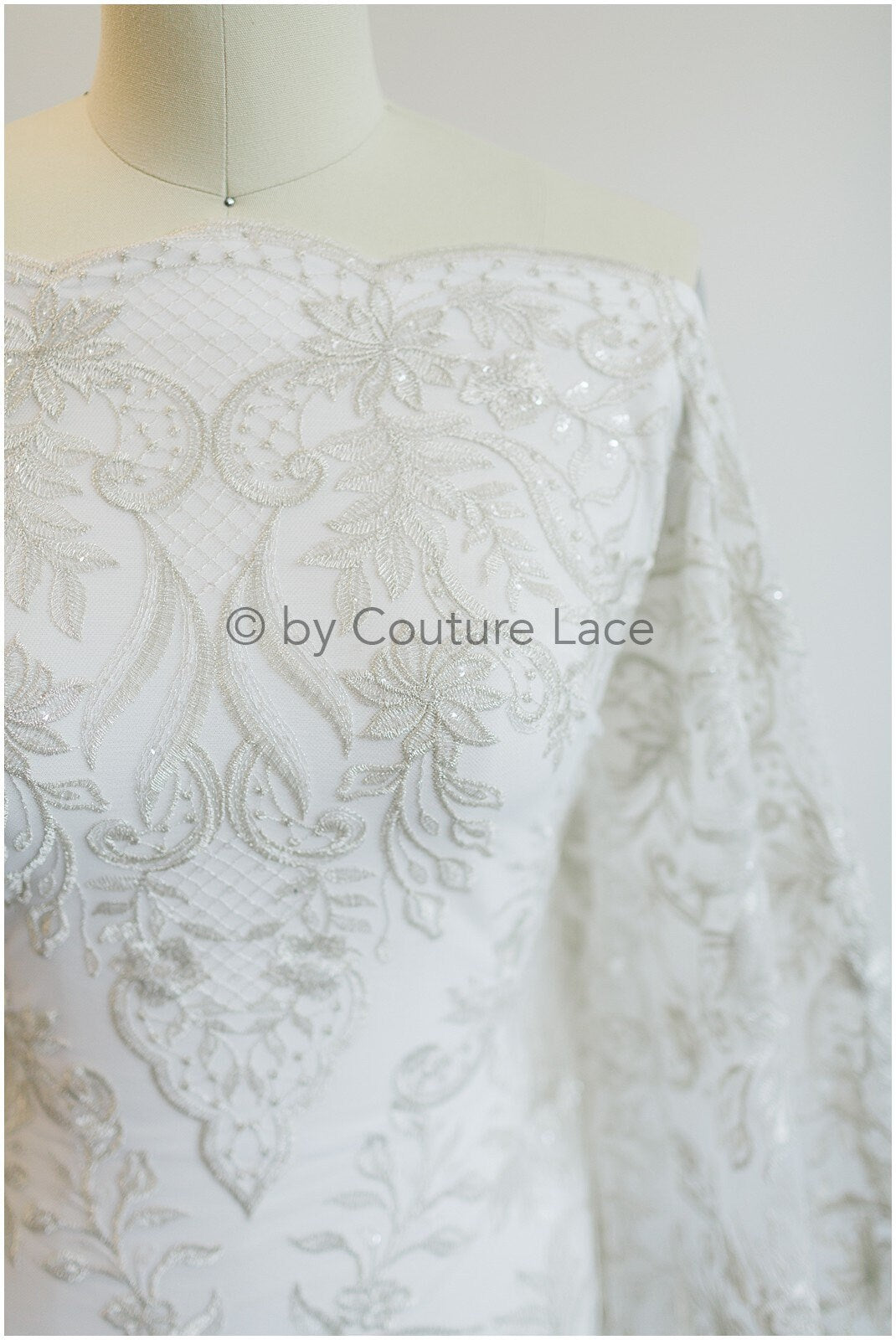 Florale Braut Spitze / Braut Spitze Material mit Pailletten / offwhite Braut Spitze / florale Hochzeit Spitze / Couture Spitze / / L19-273