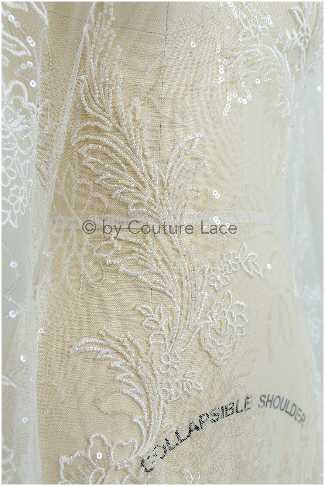 Wunderschöner Perlenblüten Spitzenstoff Off-White/ Perlen Brautspitze/ Hochzeitskleid Spitze mit Perlen/ glänzende Spitze// L19-278