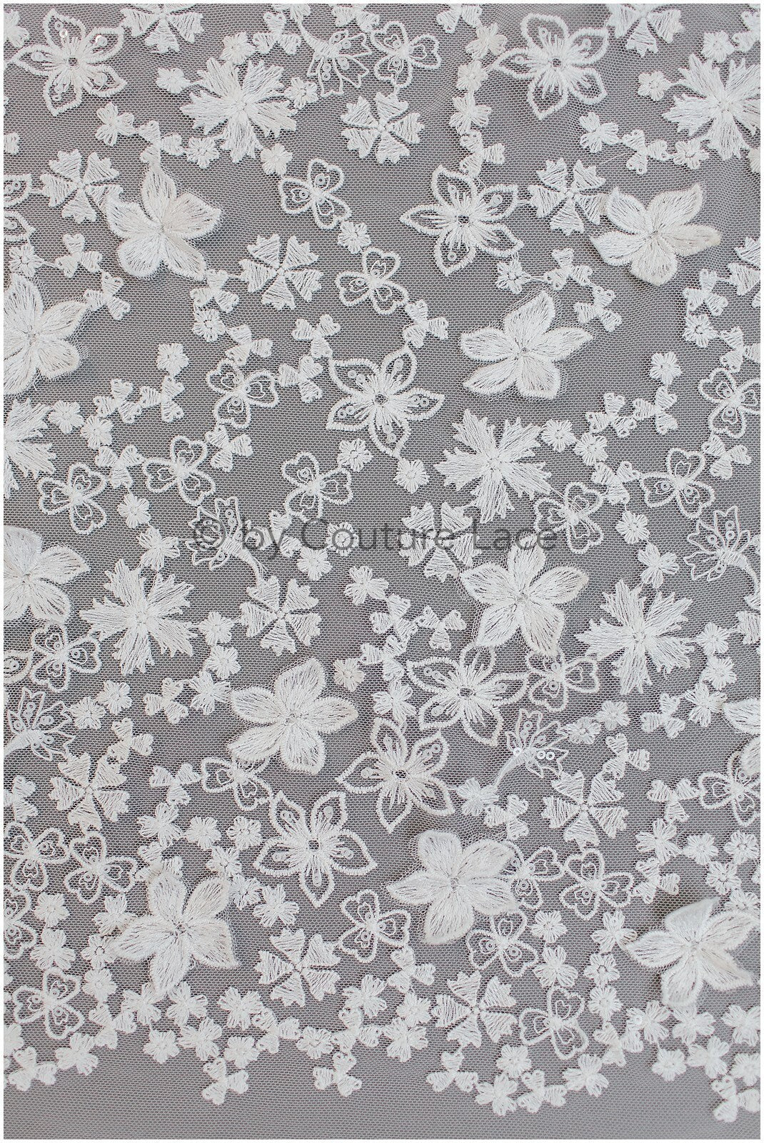 3D Blumen Spitzenstoff/ Braut Spitzenstoff/ romantischer Blumen Spitzenstoff mit 3D Blumen // L19-268