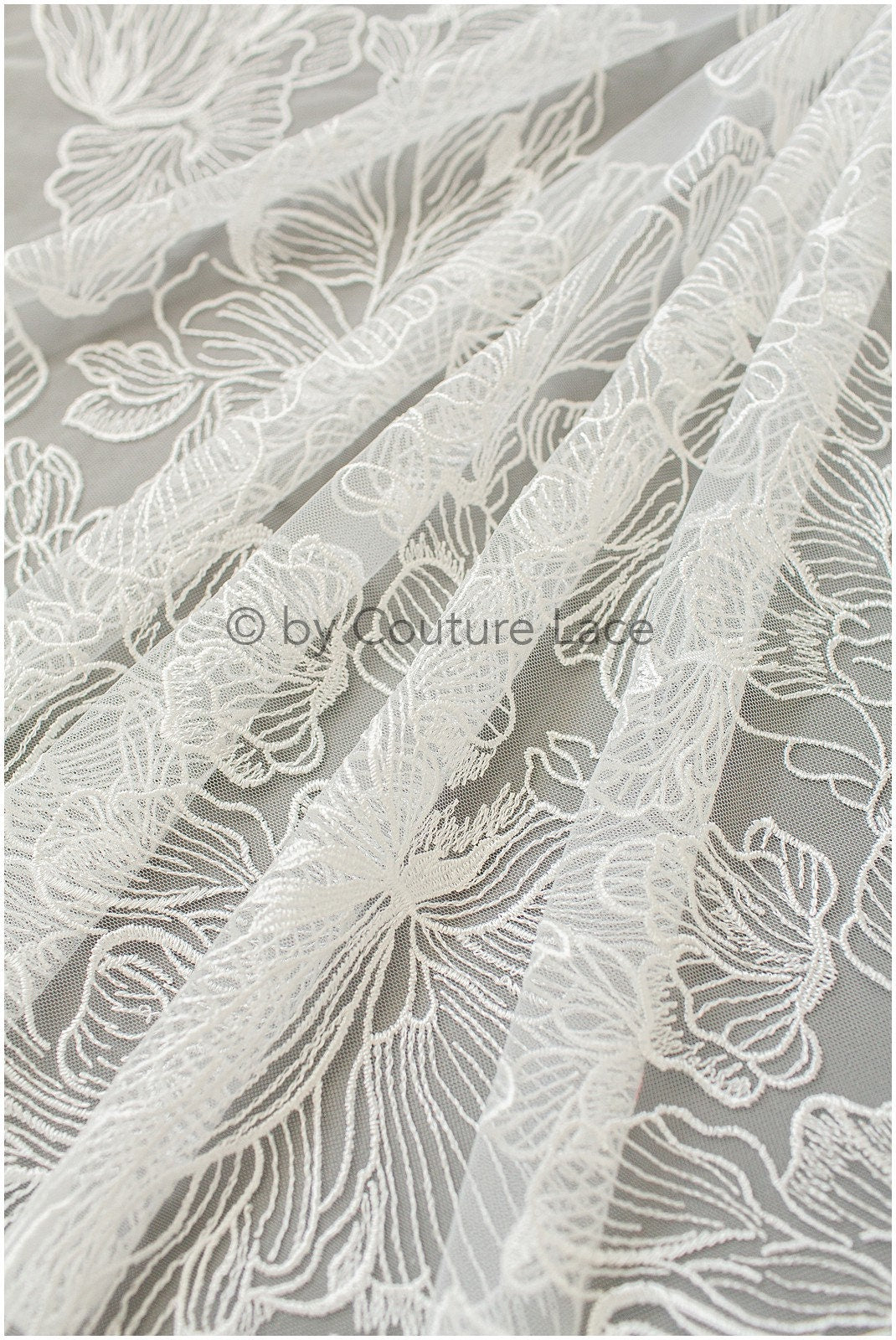 Blumen Braut Spitze Off-White/ Brautspitze mit Blumen/ Blumen Hochzeit Spitze/ Couture Spitze// L19-281