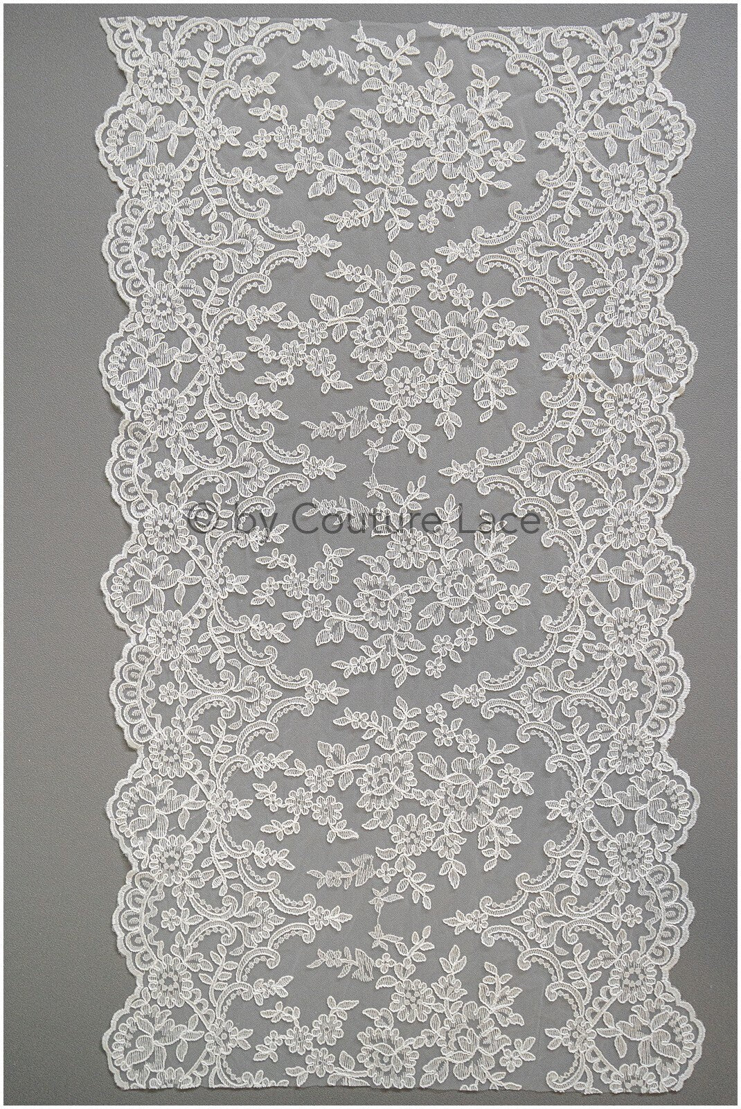 Lace trim off-white/ wedding lace trim/ embroidered lace trim/ elegant bridal lace trim/ lace embroidery// T19-081