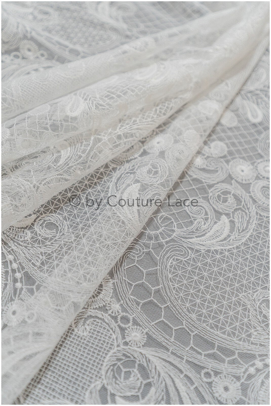Couture Spitze, orientalischer Spitzenstoff, Hochzeits-Spitzenstoff, Braut verzierte Spitze, Australisches Brautkleid Designerspitze, Hochzeitskleid//L19-313