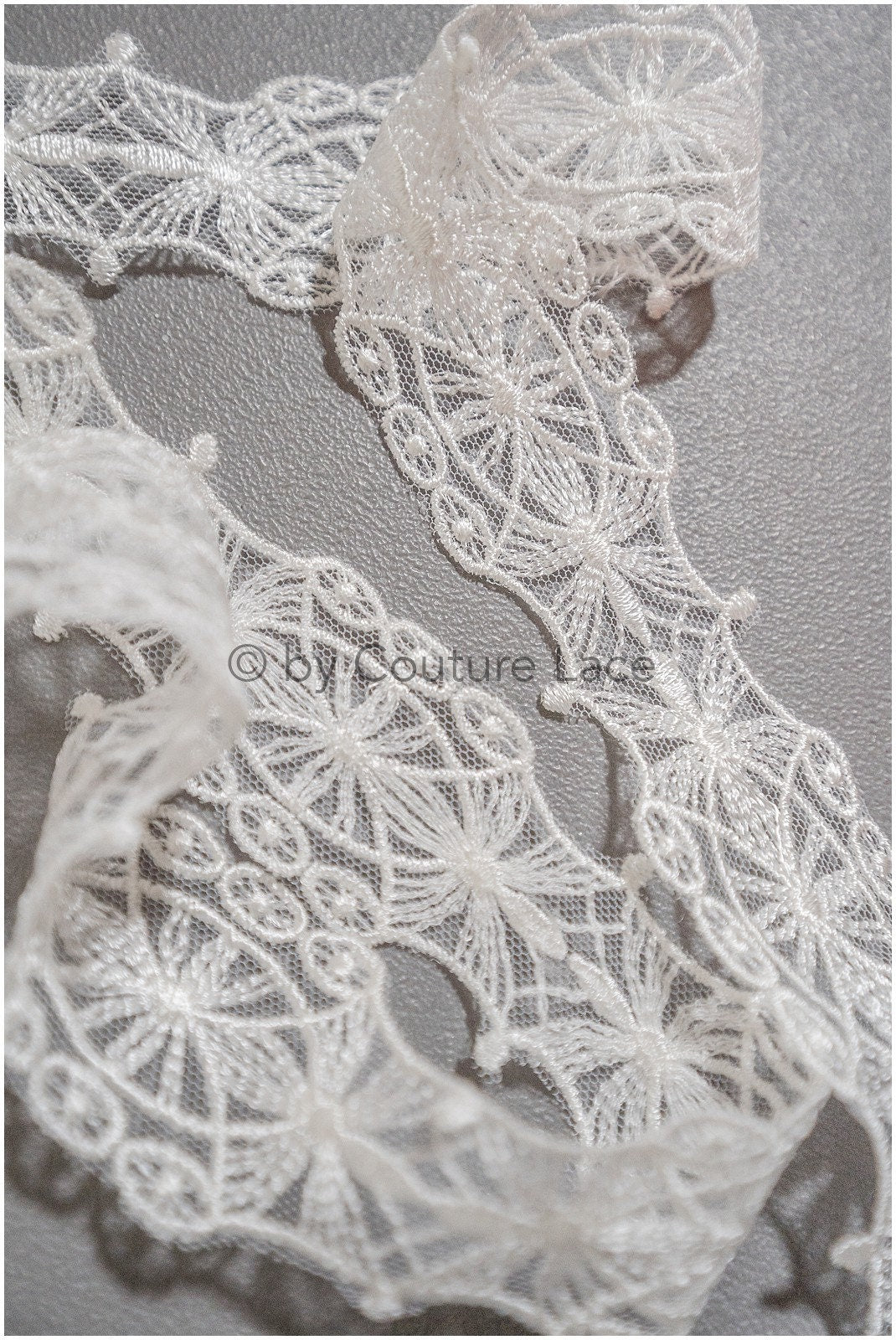 Boho lace trim off-white/ embroidered lace trim/ elegant lace veil lace/ bridal lace belt/ bridal lace trim// T20-086