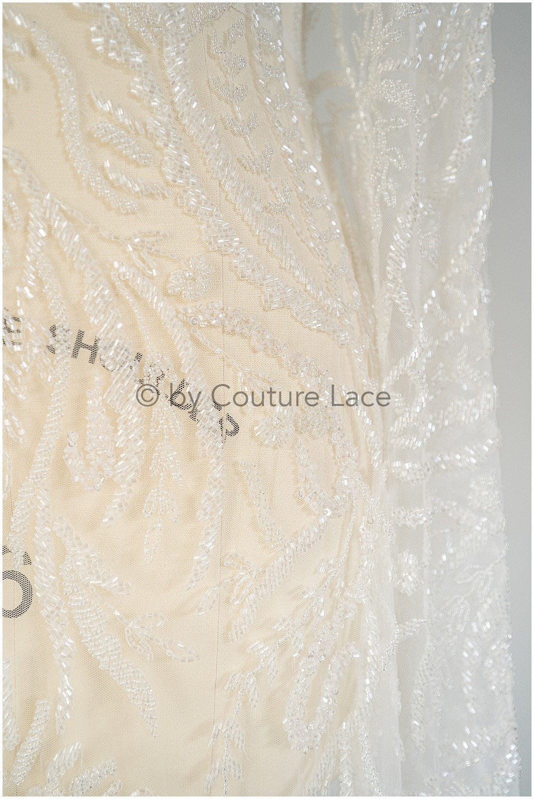 Perlen Brautspitze Off-White/ Braut Spitze Stoff/ schwere Perlen Hochzeitskleid Spitze/ Couture Spitze// L19-106