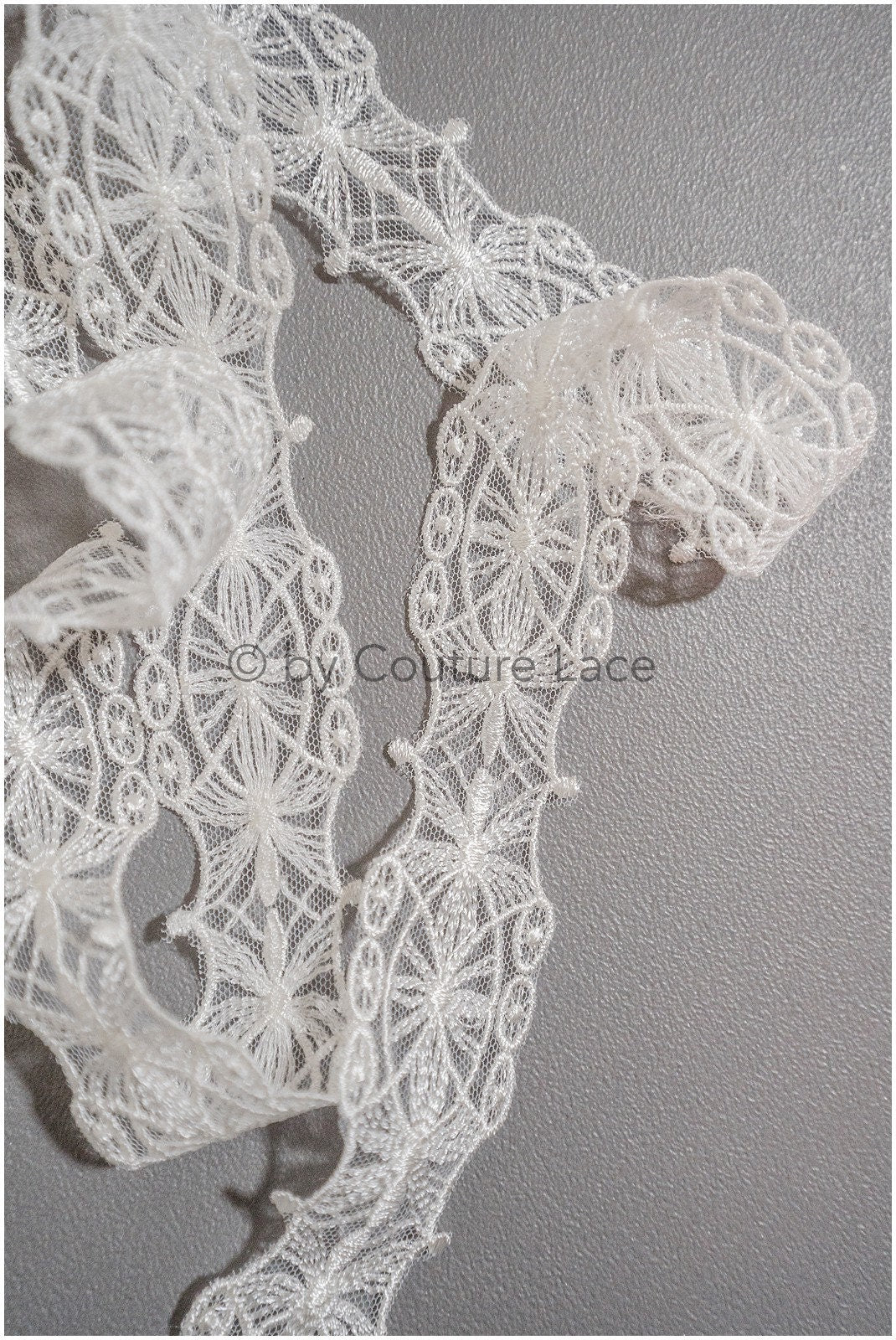 Boho lace trim off-white/ embroidered lace trim/ elegant lace veil lace/ bridal lace belt/ bridal lace trim// T20-086