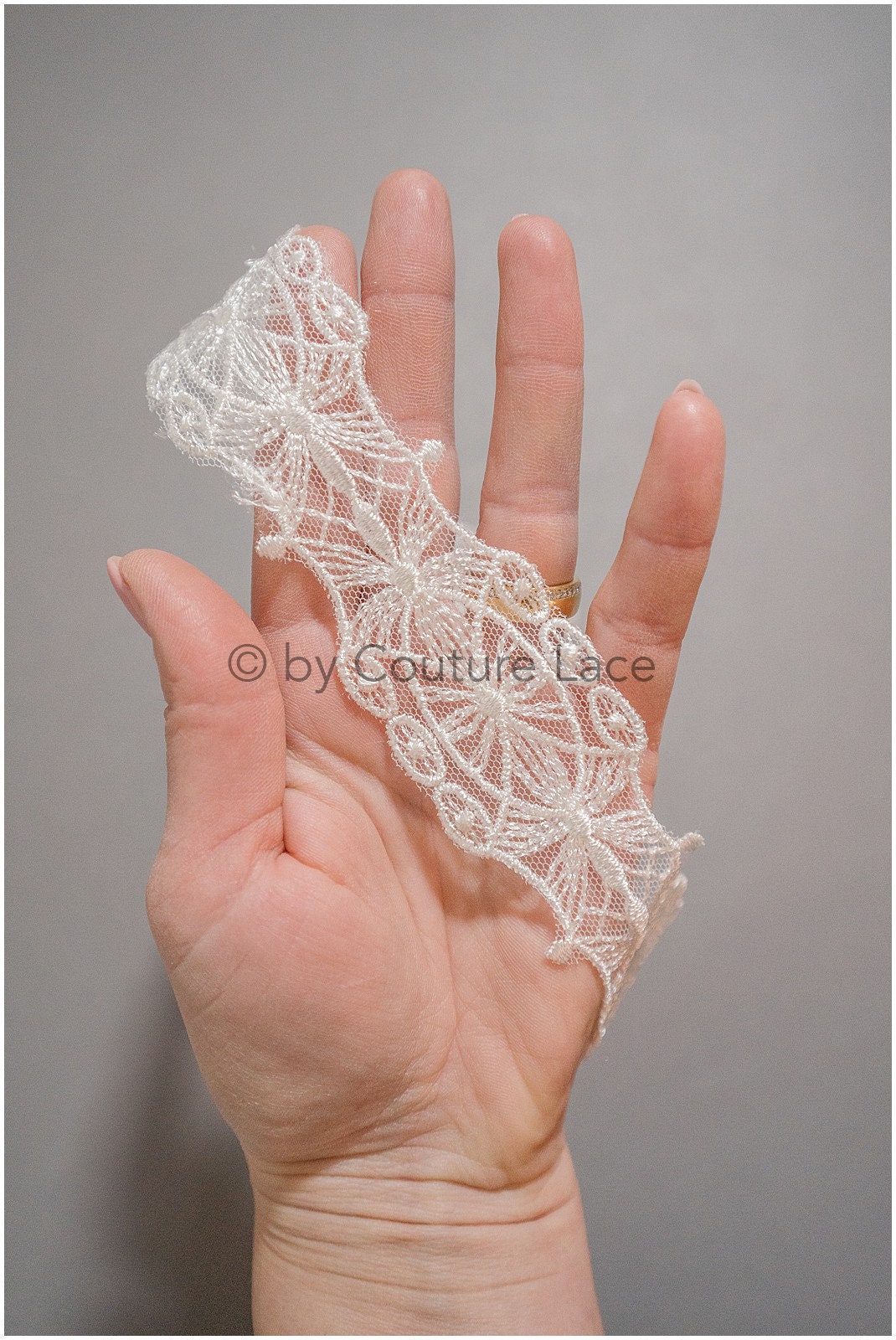 Boho lace trim off-white/ embroidered lace trim/ elegant lace veil lace/ bridal lace belt/ bridal lace trim// T20-086