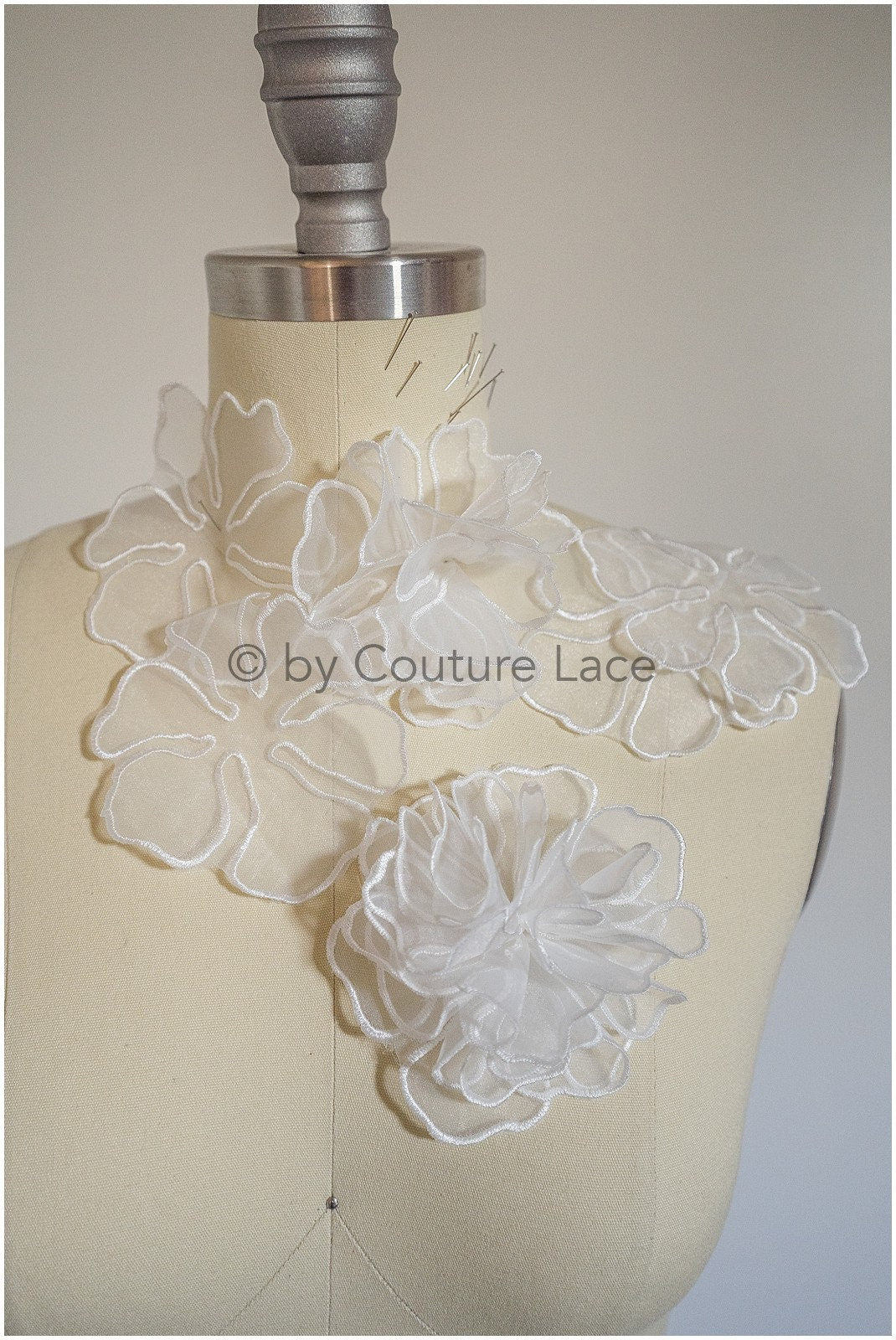 20pcs. Lace flowers for sewing/ 3D flower lace applique/ wedding dress lace applique/ bridal lace// A20-191