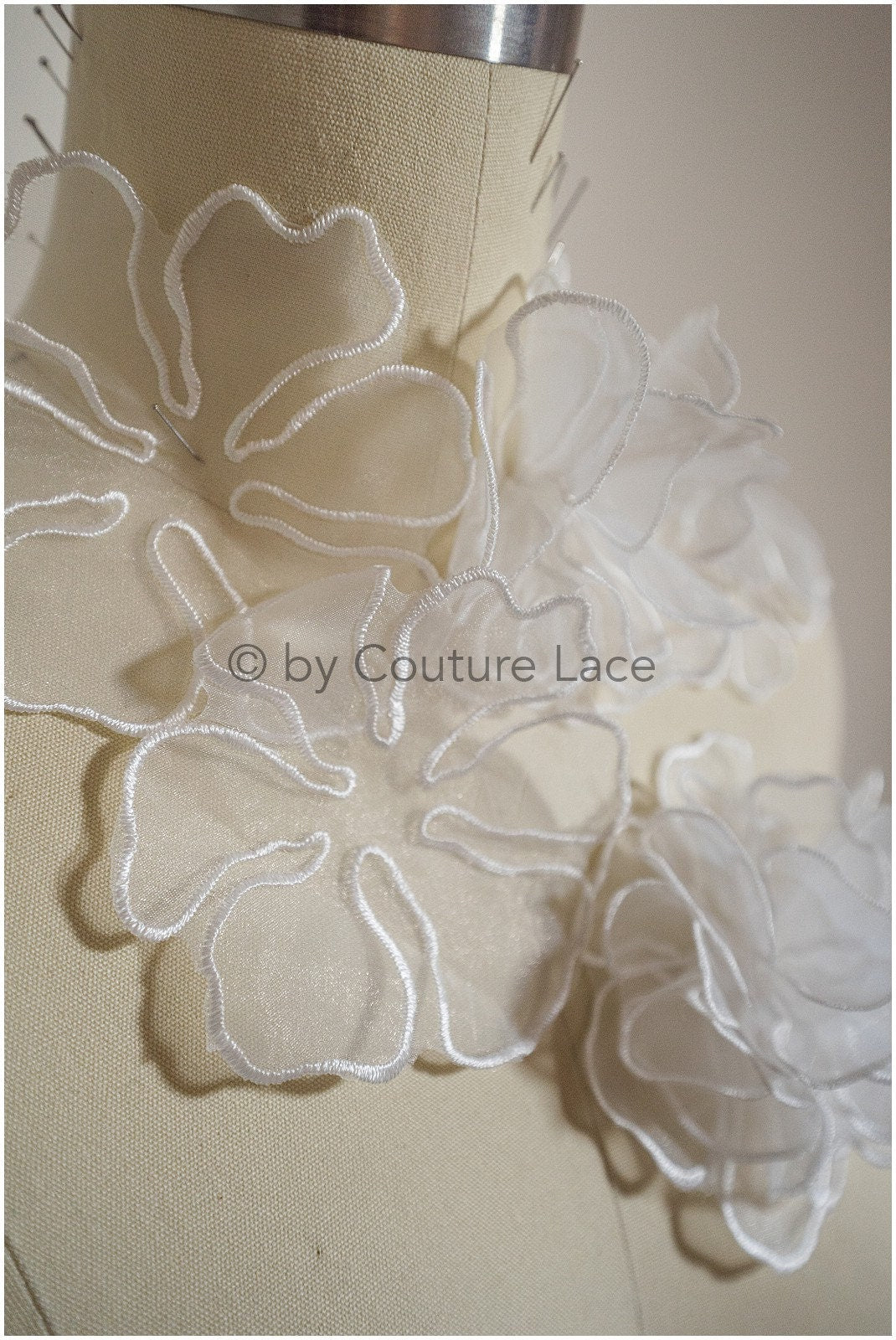20pcs. Lace flowers for sewing/ 3D flower lace applique/ wedding dress lace applique/ bridal lace// A20-191