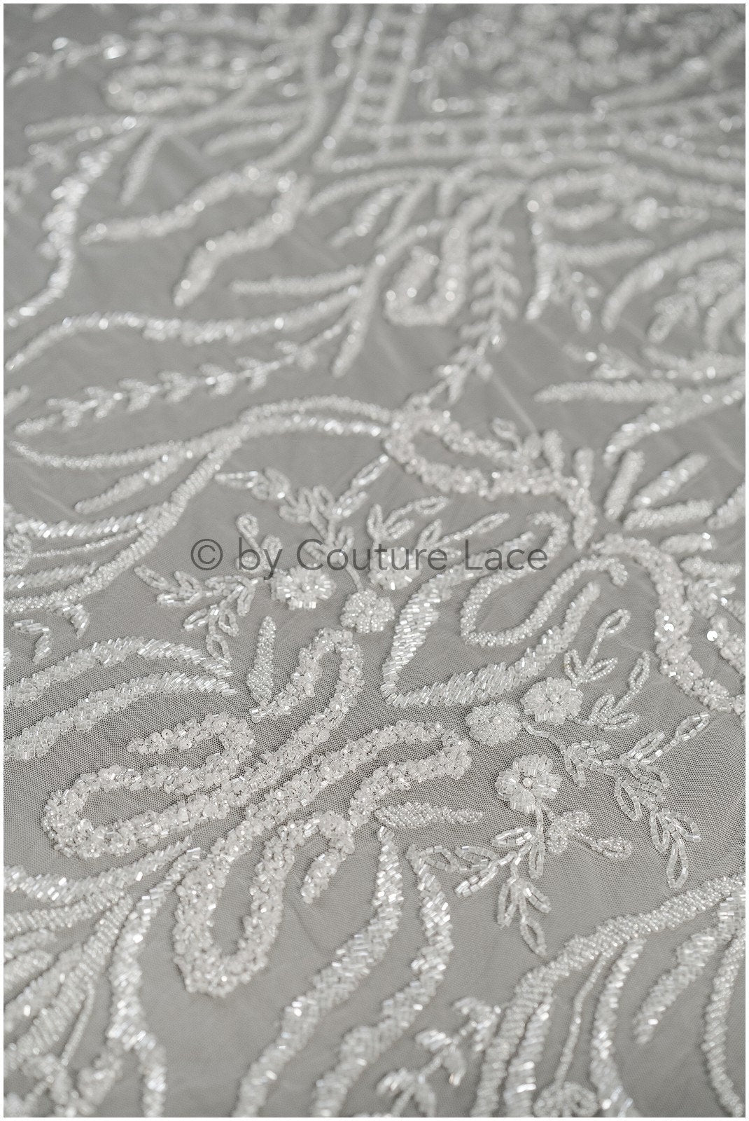 Perlen Brautspitze Off-White/ Braut Spitze Stoff/ schwere Perlen Hochzeitskleid Spitze/ Couture Spitze// L19-106