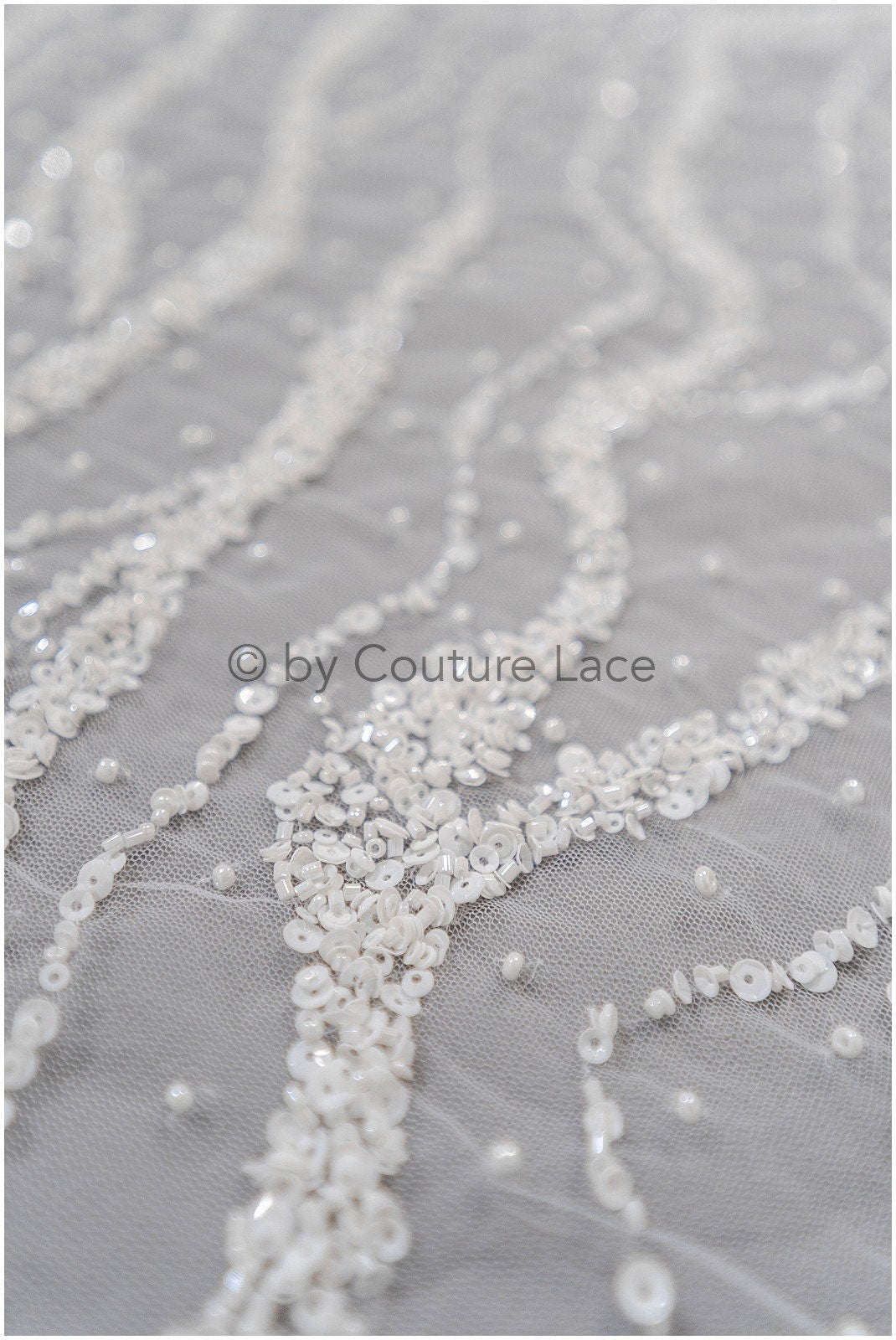 Handperlen Blume Brautspitze Off-White/ Couture Spitzenstoff/ schwere Perlen Hochzeit Spitze/ Designer Couture Spitze/ handgemachte Spitze// L20-355