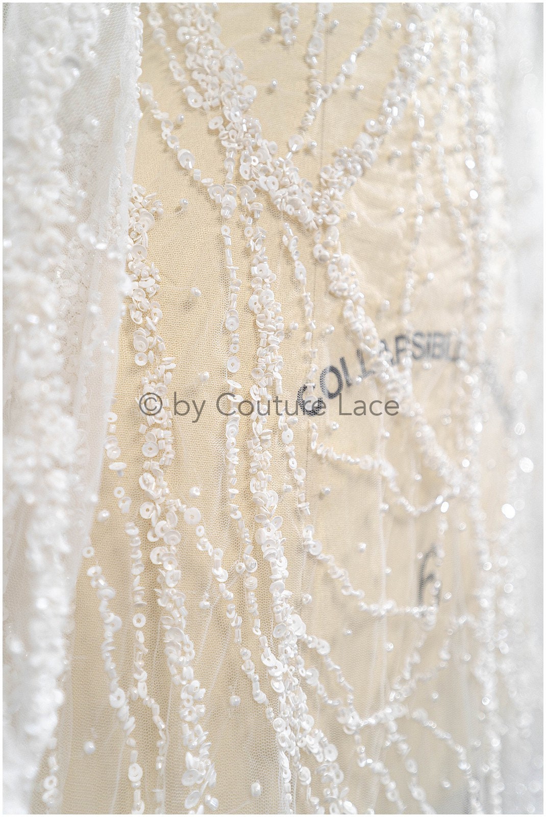 Handperlen Blume Brautspitze Off-White/ Couture Spitzenstoff/ schwere Perlen Hochzeit Spitze/ Designer Couture Spitze/ handgemachte Spitze// L20-355