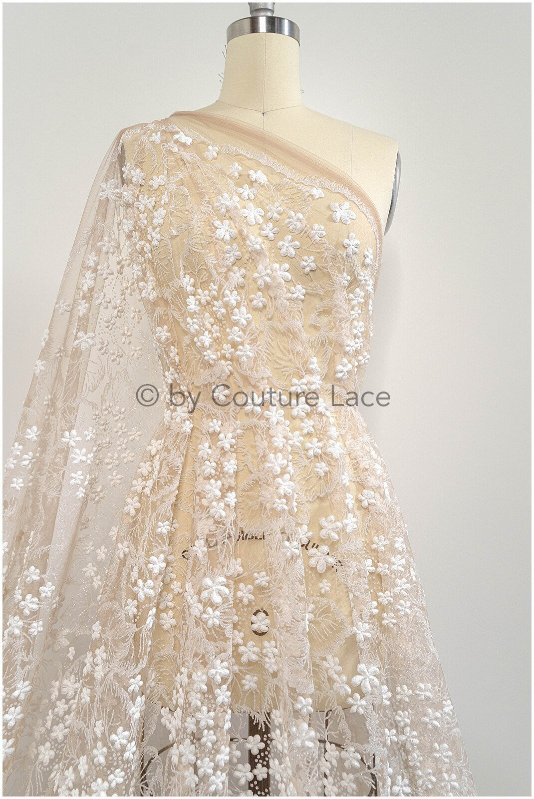 Glitter tulle fabric/ off-white glitter tulle/ floral glitter fabric/ shiny glitter lace/ Pronovias glitter lace// R-029