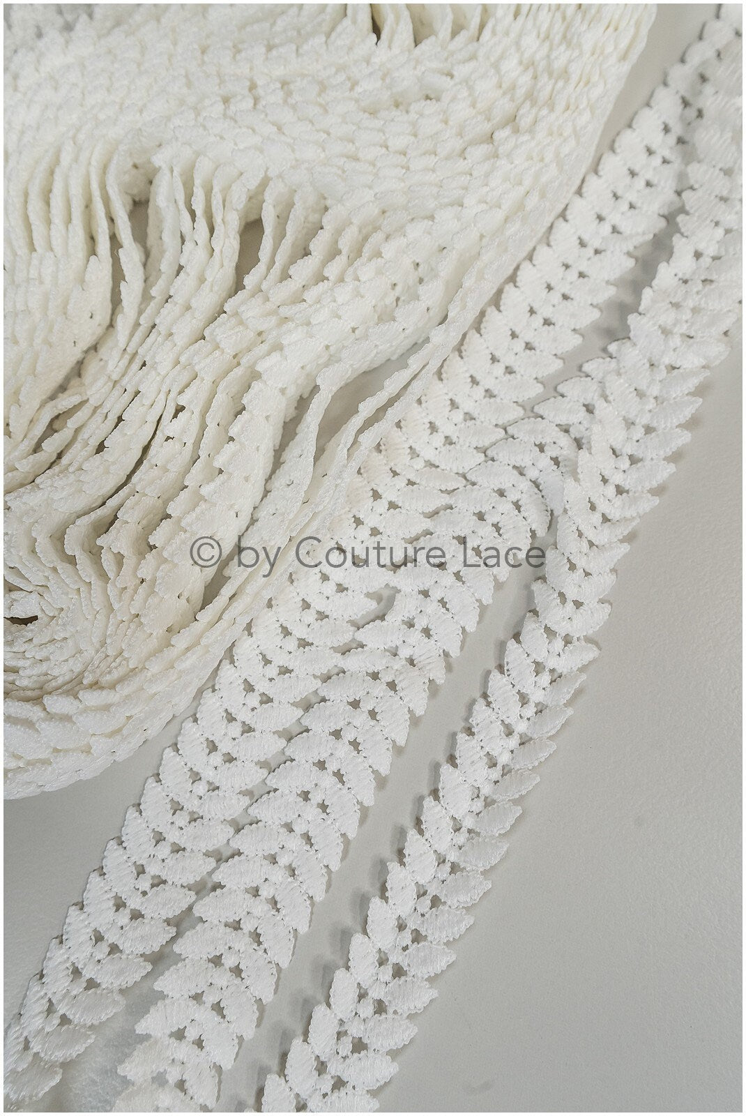 4yds leaf pattern crochet lace trim/ off-white silver lace/ floral guipure lace trim/ bridal trim// T20-110
