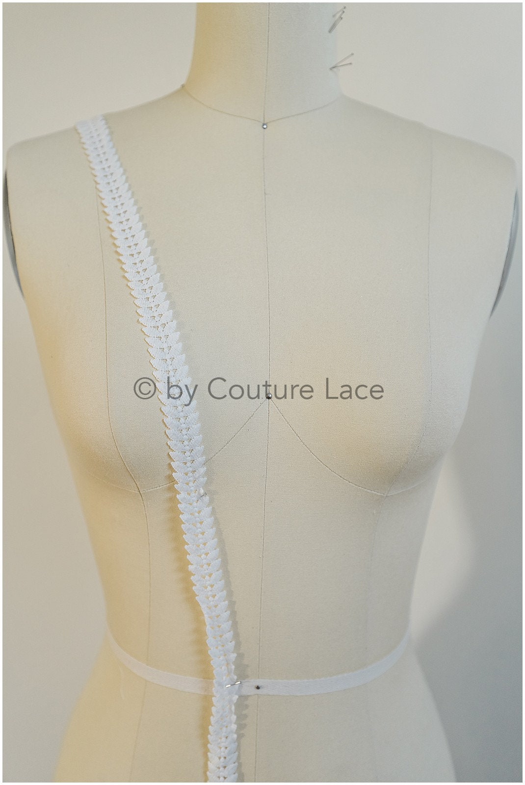 4yds leaf pattern crochet lace trim/ off-white silver lace/ floral guipure lace trim/ bridal trim// T20-110