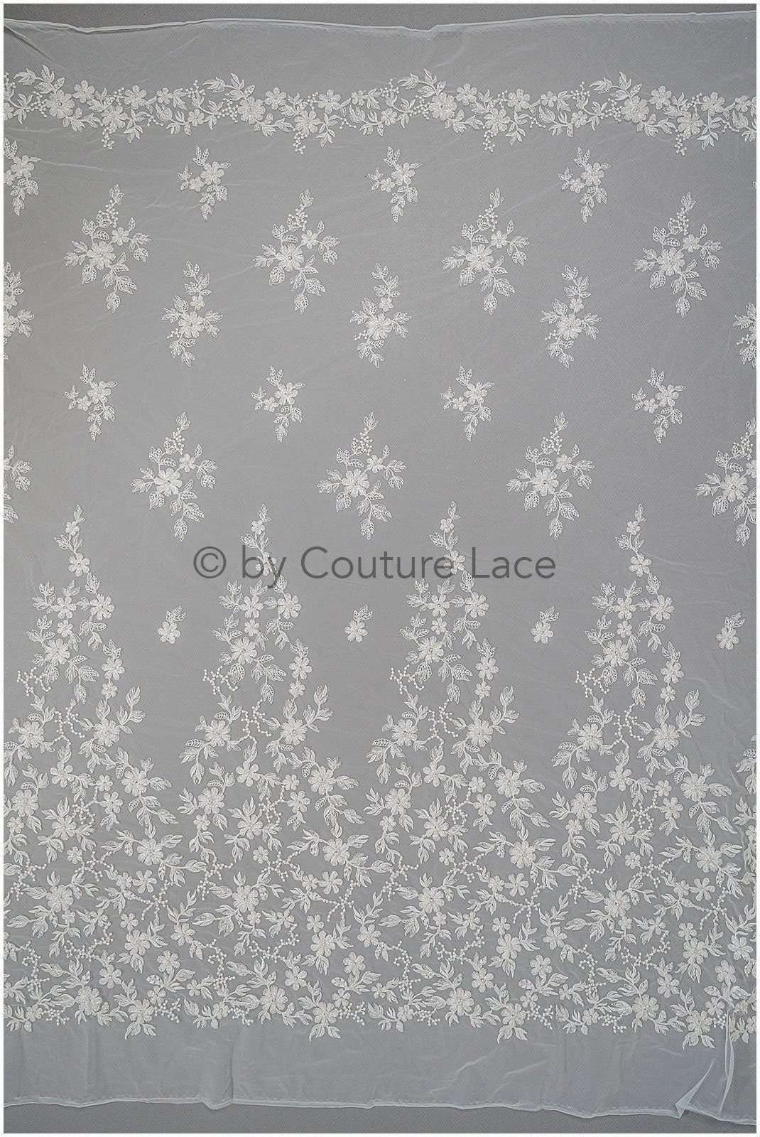 Blumen Brautspitze mit Perlen/ schwere Hochzeitsspitze Off-White/ romantischer Blumen Spitzenstoff// L20-014N
