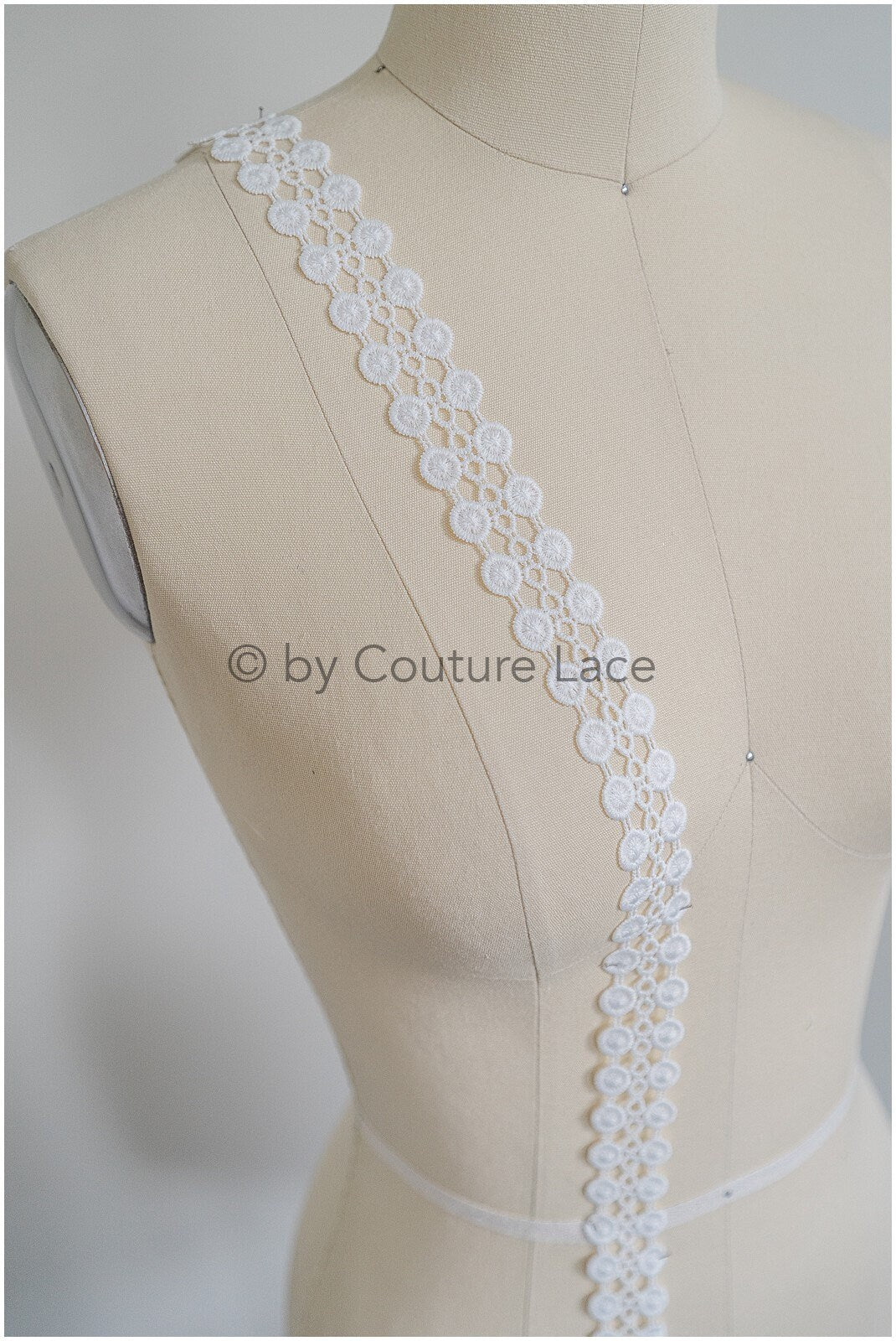 5yds Crochet Lace Trim for Boho Wedding Dresses/ Lace Trim Off-White/ Bridal Dress Trim// T20-116
