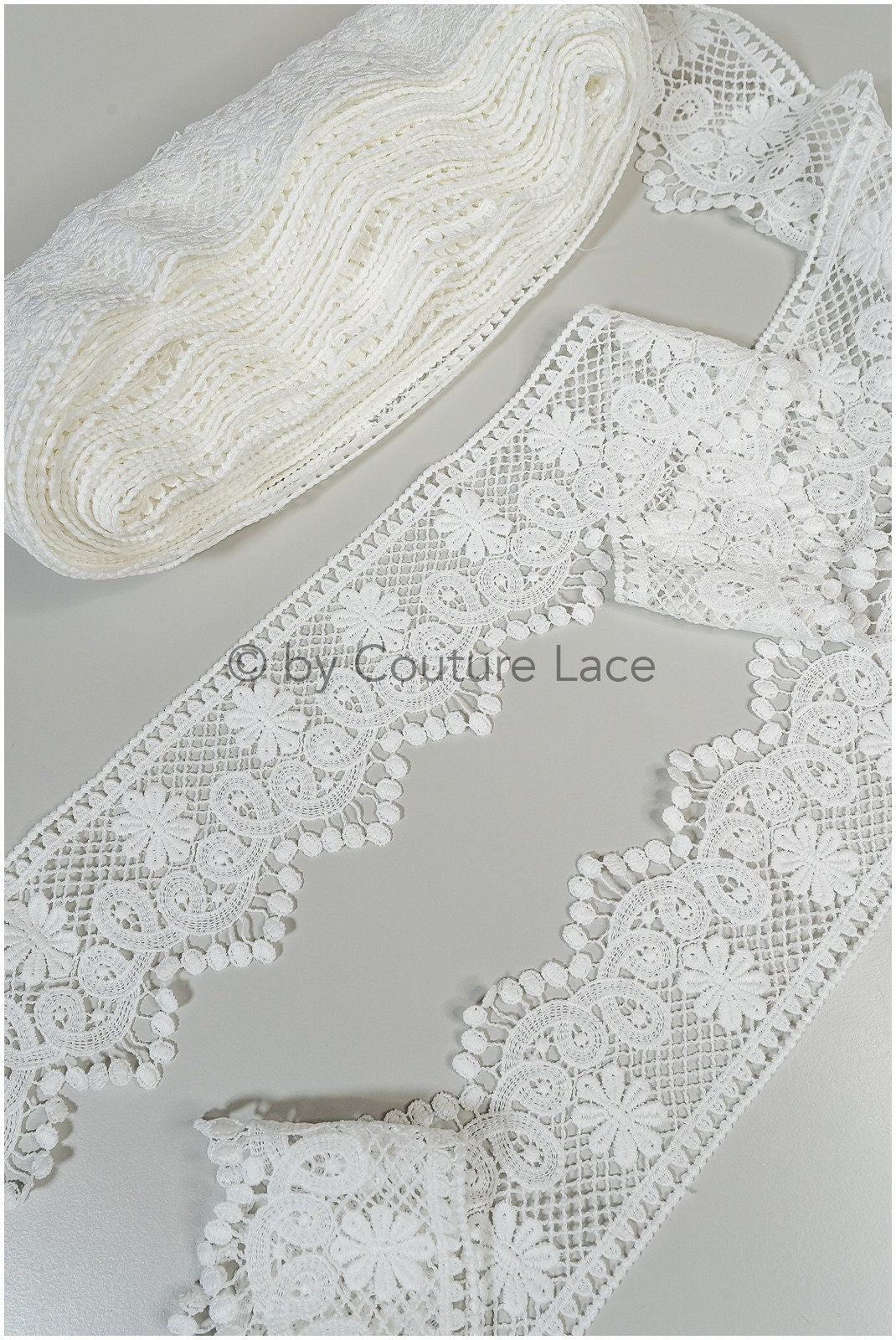 Boho lace trim off-white/ floral lace trim/ crocheted wedding dress trim/ boho dress lace trim// T20-101