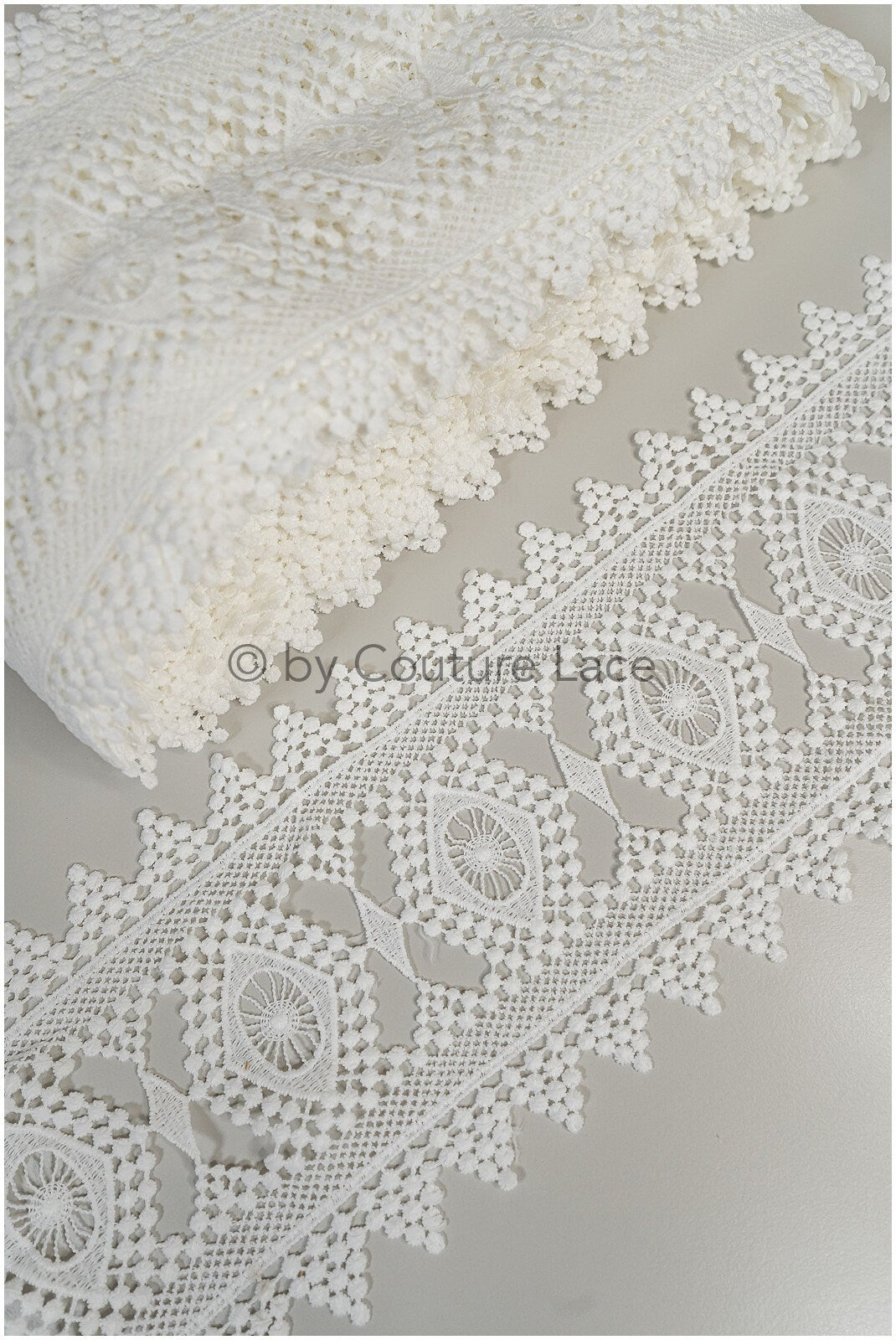 Boho lace trim off-white/ Guipure lace trim/ romantic boho lace/ bridal lace/ T20-107