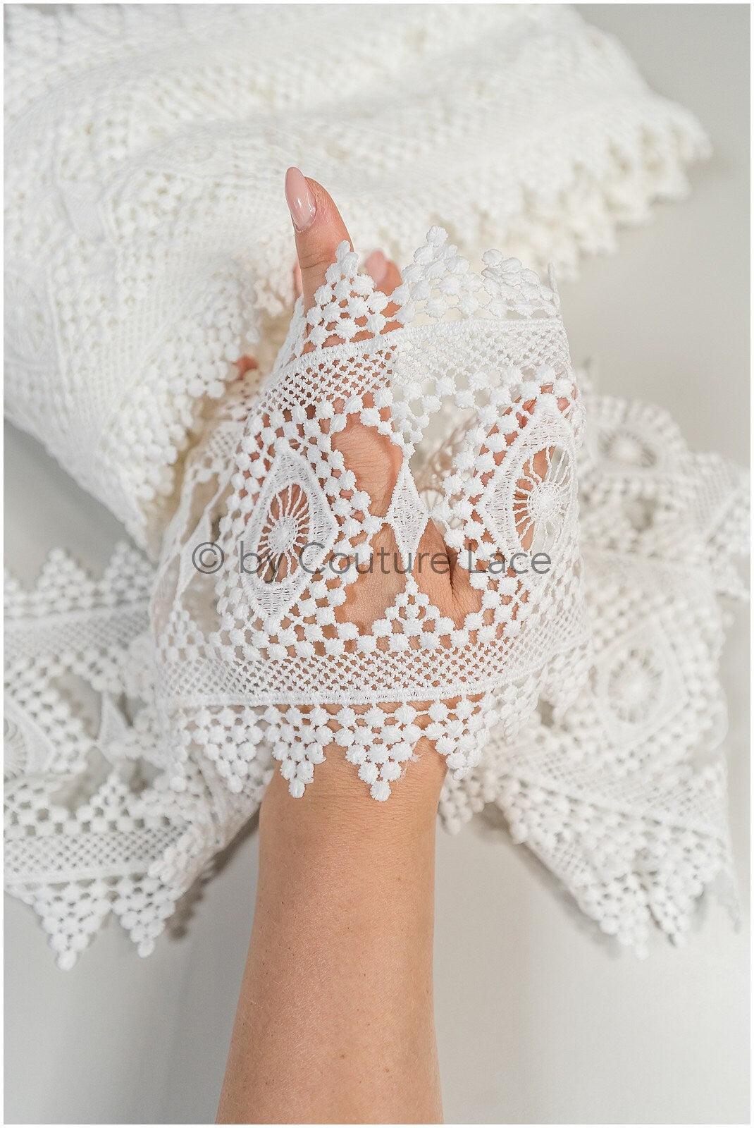 Boho lace trim off-white/ Guipure lace trim/ romantic boho lace/ bridal lace/ T20-107
