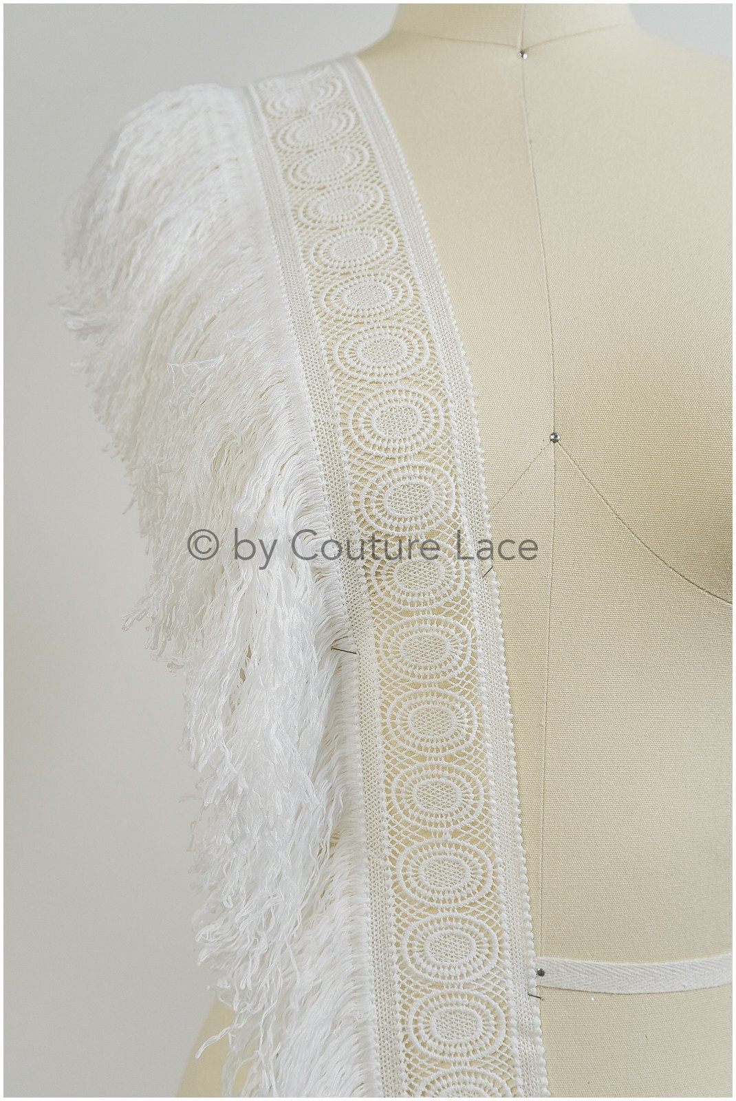 Fringed lace trim off-white/ Boho bridal lace trim/ crocheted fringe lace trim// T20-113