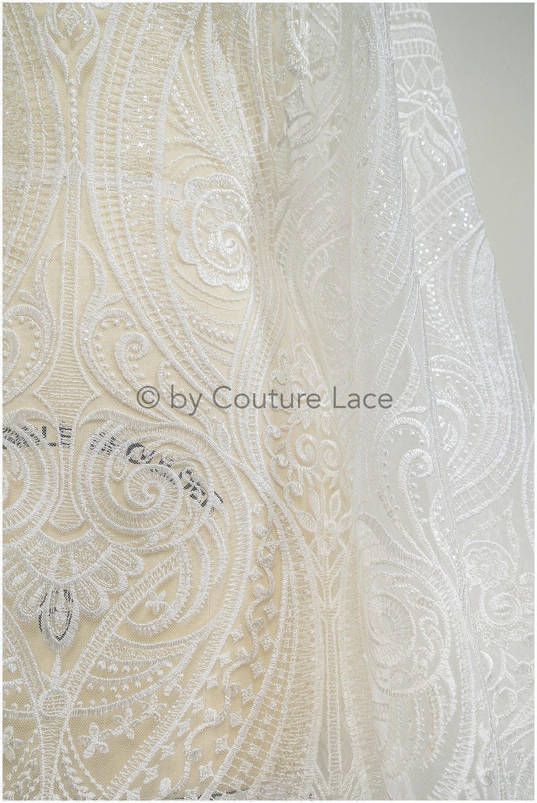 Braut Spitzenstoff Off-White/ orientalischer Braut Spitzenstoff/ weicher Boho Spitzenstoff/ Hochzeitskleid Spitze// L20-341