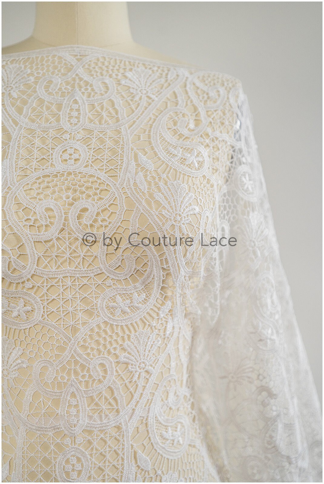 Abstrakter gehäkelt Spitzenstoff Off-White/ Boho Spitzenstoff/ Guipure Boho Brautspitze/ Boho Hochzeitskleid Stoffe/ Makramee Spitze// L20-384