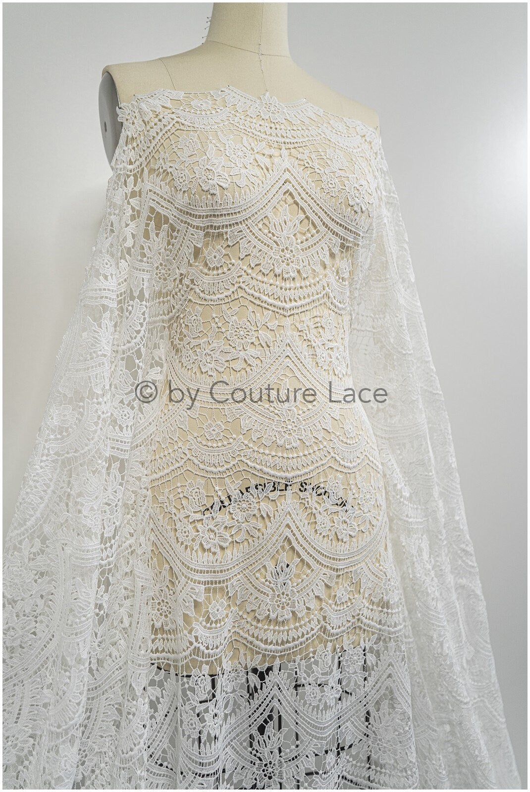 Boho bridal lace off-white/ crocheted lace/ macrame lace for wedding dress/ boho lace fabric// L20-393