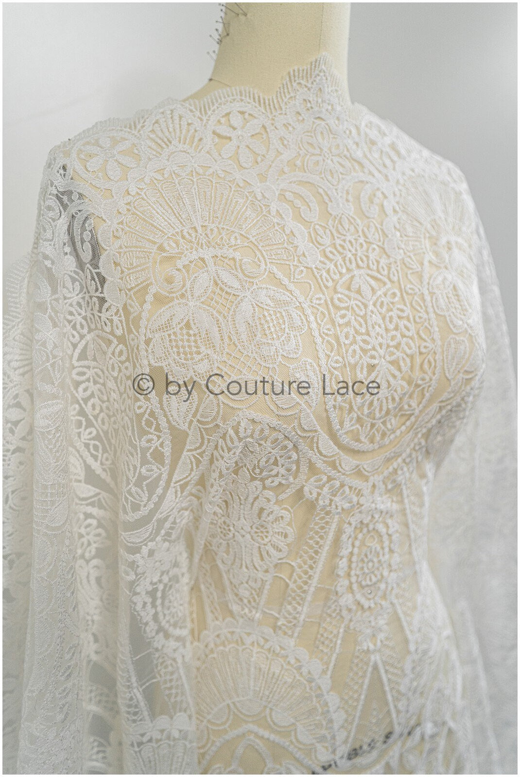 Boho lace fabric off-white/ Boho bridal lace/ Wedding dress lace/ Bridal lace fabric/ Vintage bridal lace// L20-396