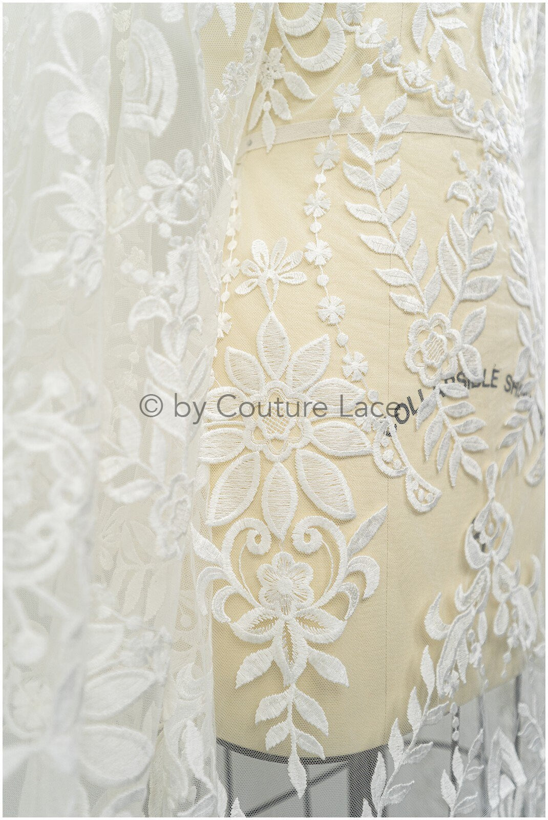Boho lace fabric off-white/ cotton bridal lace/ vintage bridal lace// L20-403