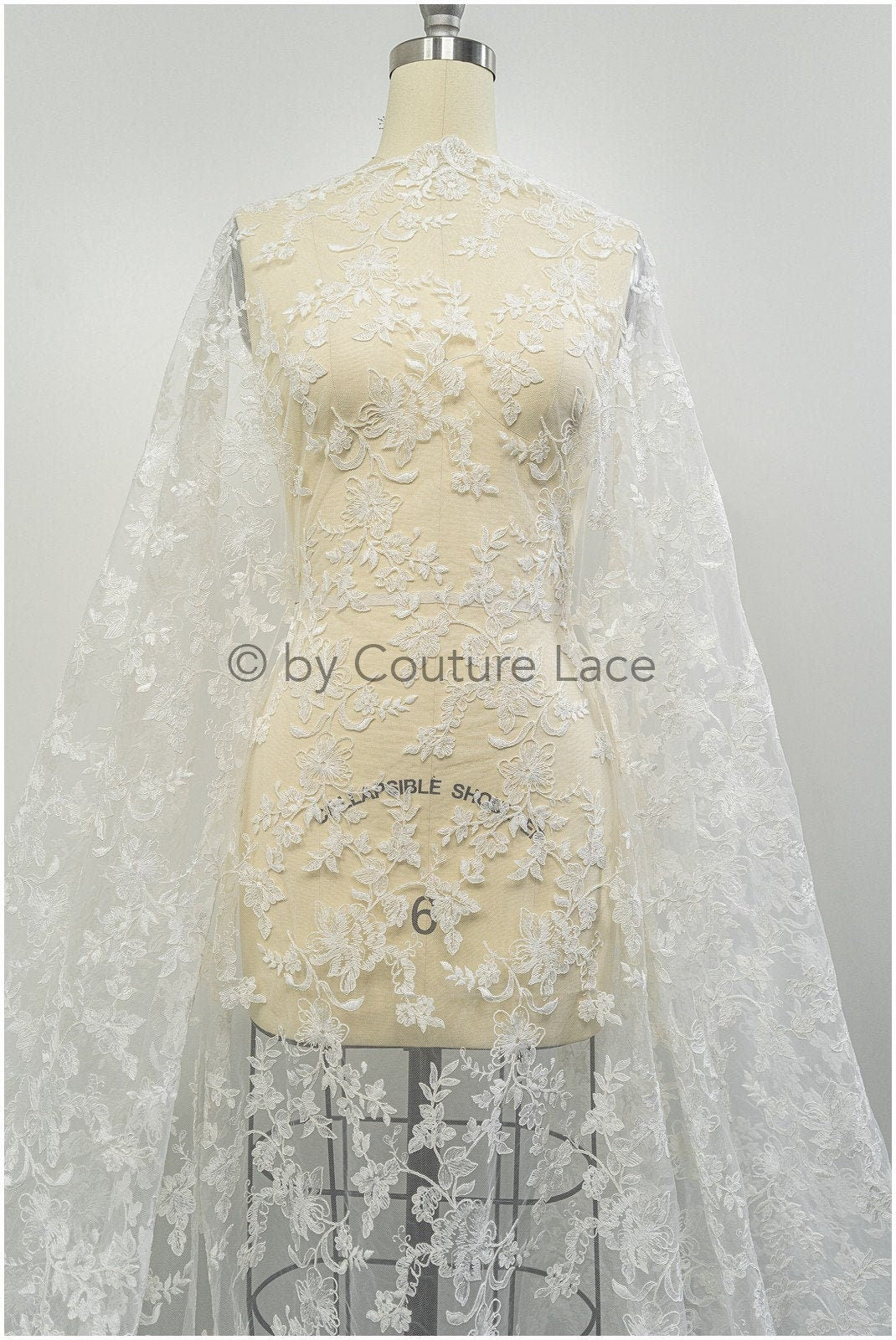 Romantischer Braut Spitzenstoff Off-White/ Braut Spitzenstoff/ Blumenspitze für Brautkleider/ Brautspitze// L20-007NC