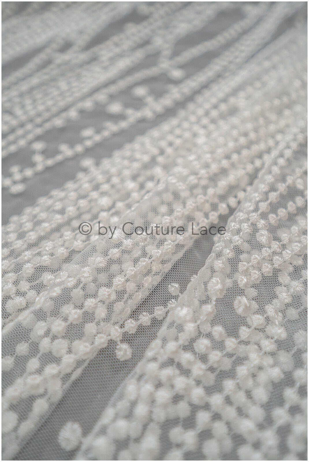 Spitzenstoff mit Linien & Punkten/ wellenförmiger Braut Spitzenstoff Off-White/ Boho Hochzeitskleid Spitze/ Braut Spitzenstoff/ Vintage Hochzeitskleid Spitze// L20-379