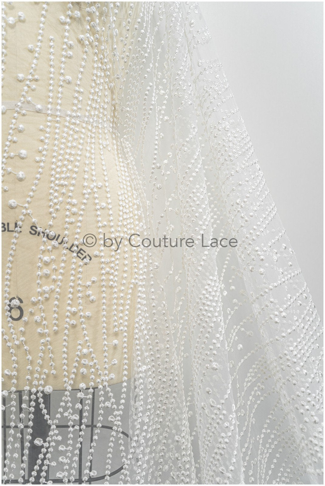 Spitzenstoff mit Linien & Punkten/ wellenförmiger Braut Spitzenstoff Off-White/ Boho Hochzeitskleid Spitze/ Braut Spitzenstoff/ Vintage Hochzeitskleid Spitze// L20-379