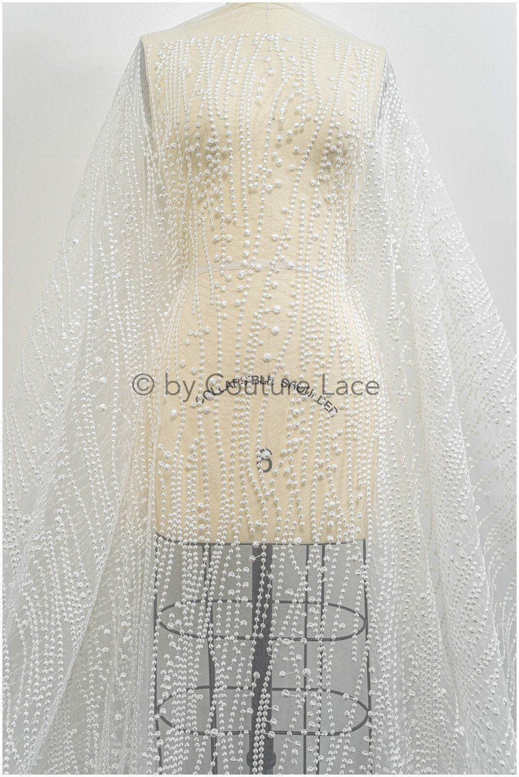 Spitzenstoff mit Linien & Punkten/ wellenförmiger Braut Spitzenstoff Off-White/ Boho Hochzeitskleid Spitze/ Braut Spitzenstoff/ Vintage Hochzeitskleid Spitze// L20-379