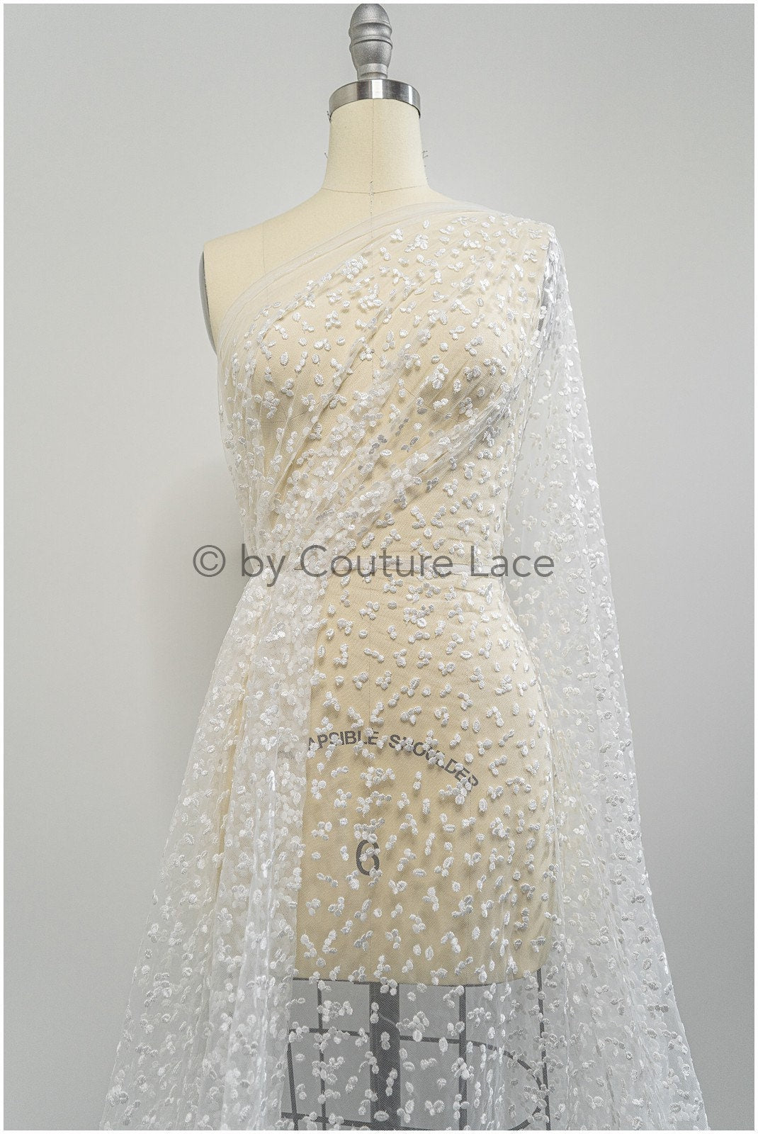Braut Spitze Stoff mit Polka Dot/ Braut Spitze Off-White/ Braut Dot Spitze/ Brautspitze mit Punkten// L20-397