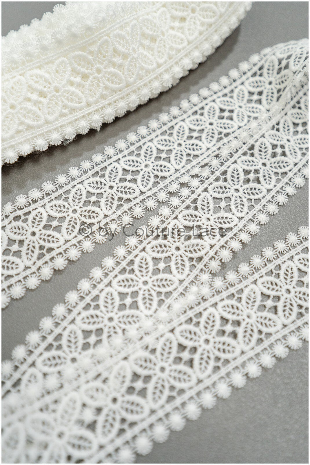 Boho lace trim off-white/ bridal lace trim/ lace veil trim/ bridal lace trim// T21-136