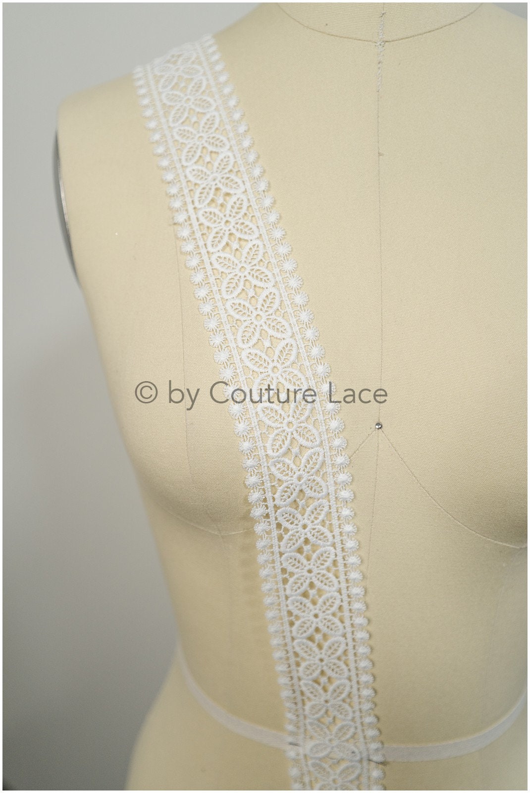 Boho lace trim off-white/ bridal lace trim/ lace veil trim/ bridal lace trim// T21-136