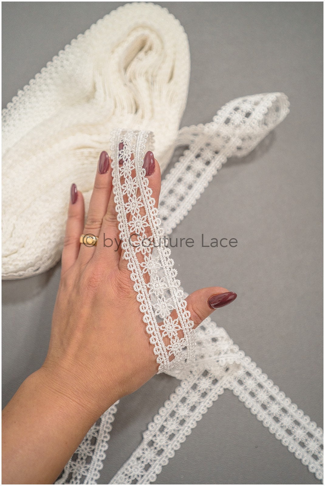 4yds crochet lace with floral pattern/ floral lace trim off-white/ bridal lace// T21-134