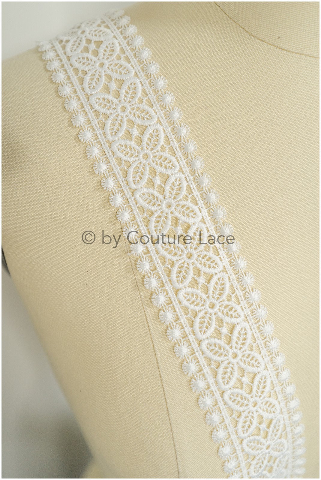 Boho lace trim off-white/ bridal lace trim/ lace veil trim/ bridal lace trim// T21-136
