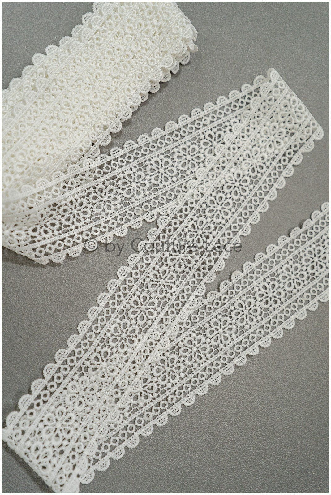 Crochet lace trim off-white/ floral guipure lace trim/ bridal veil lace trim// T21-135