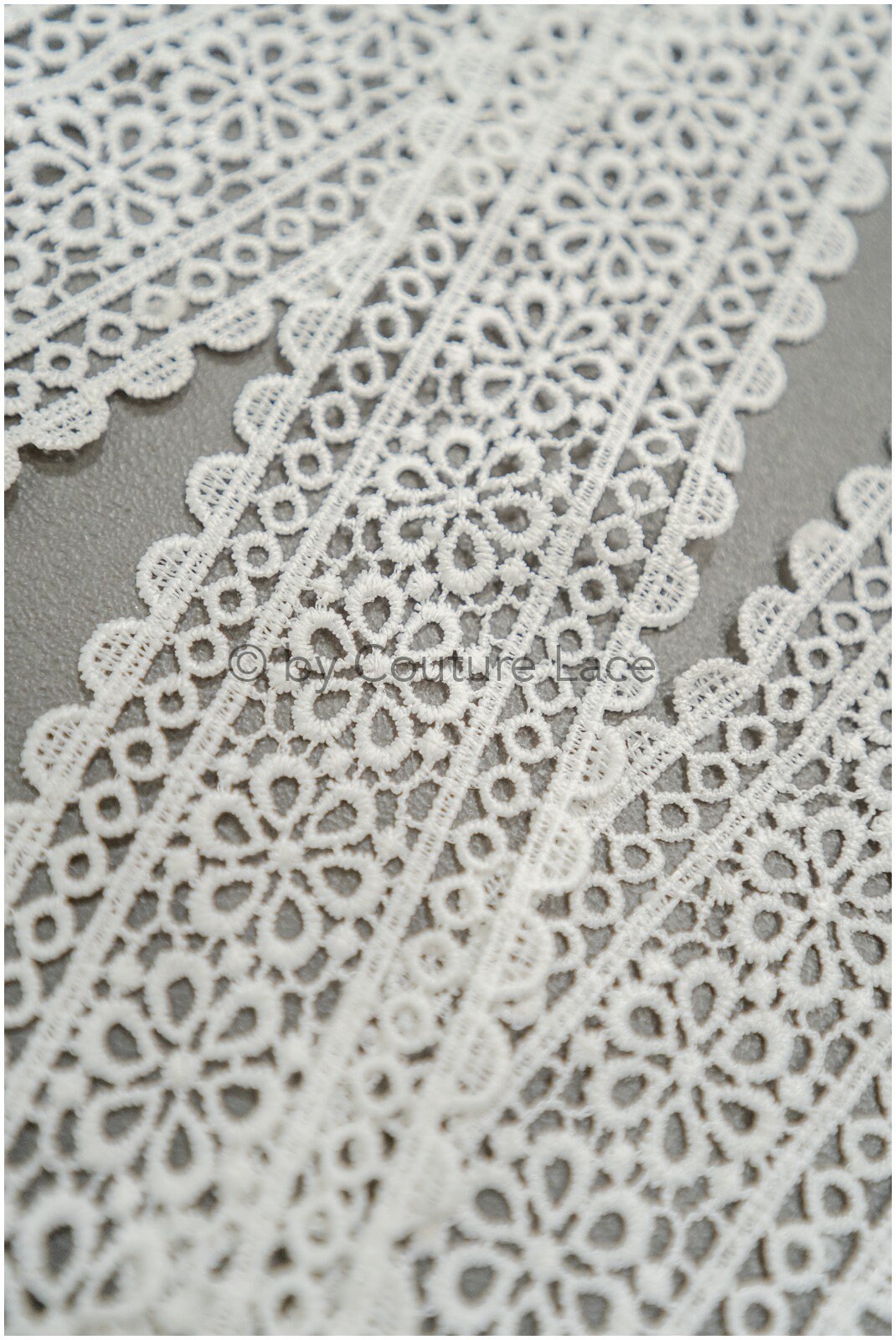 Crochet lace trim off-white/ floral guipure lace trim/ bridal veil lace trim// T21-135