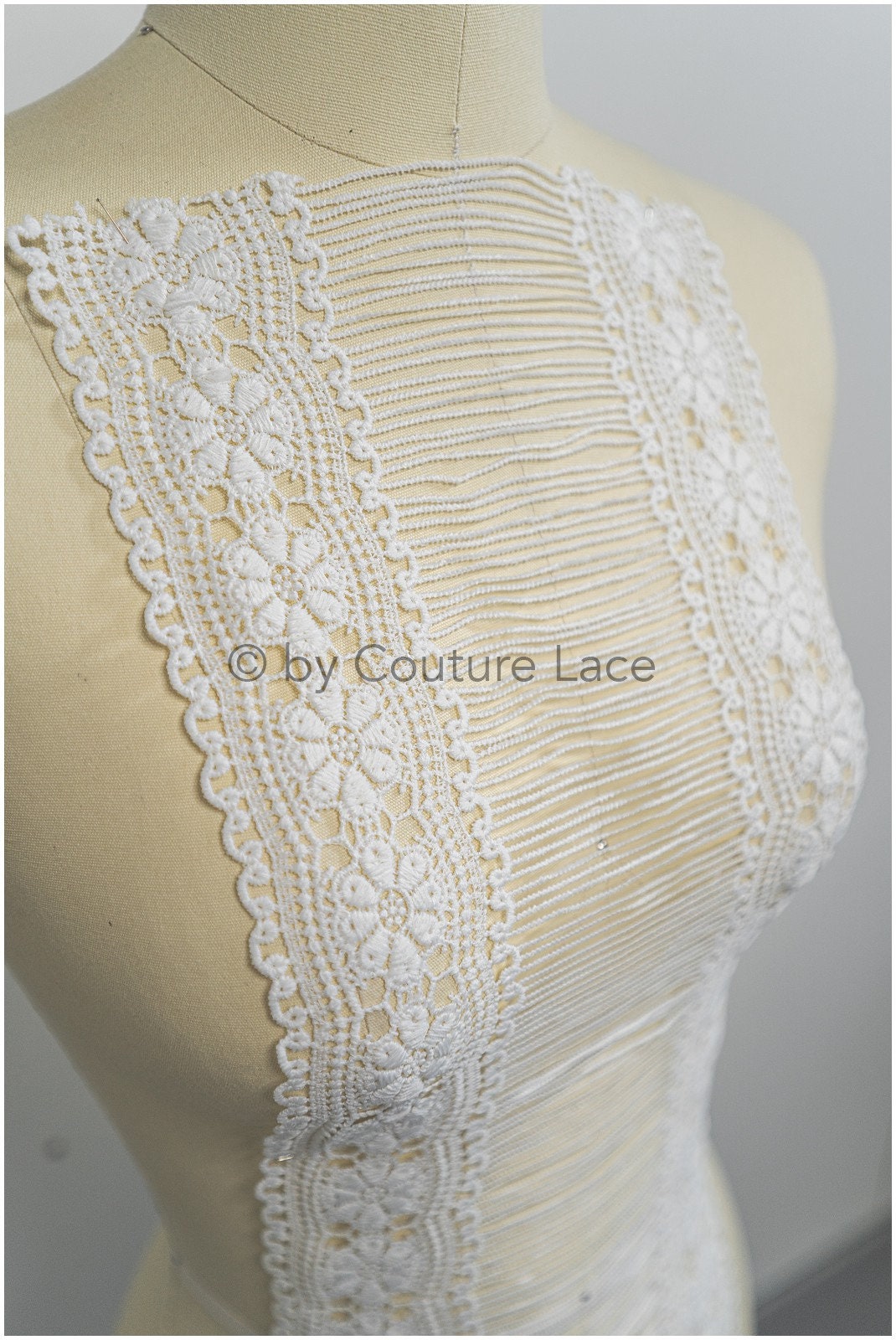 Guipure lace trim/ Off-white lace trim with fringes/ Bridal crocheted lace trim// T21-141