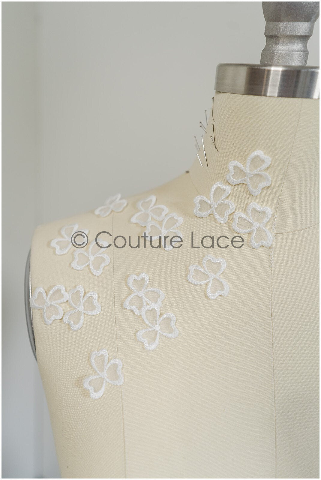 20pcs. 3D flowers for sewing/ 3D flower lace applique/ wedding dress lace applique/ bridal lace// A21-061A