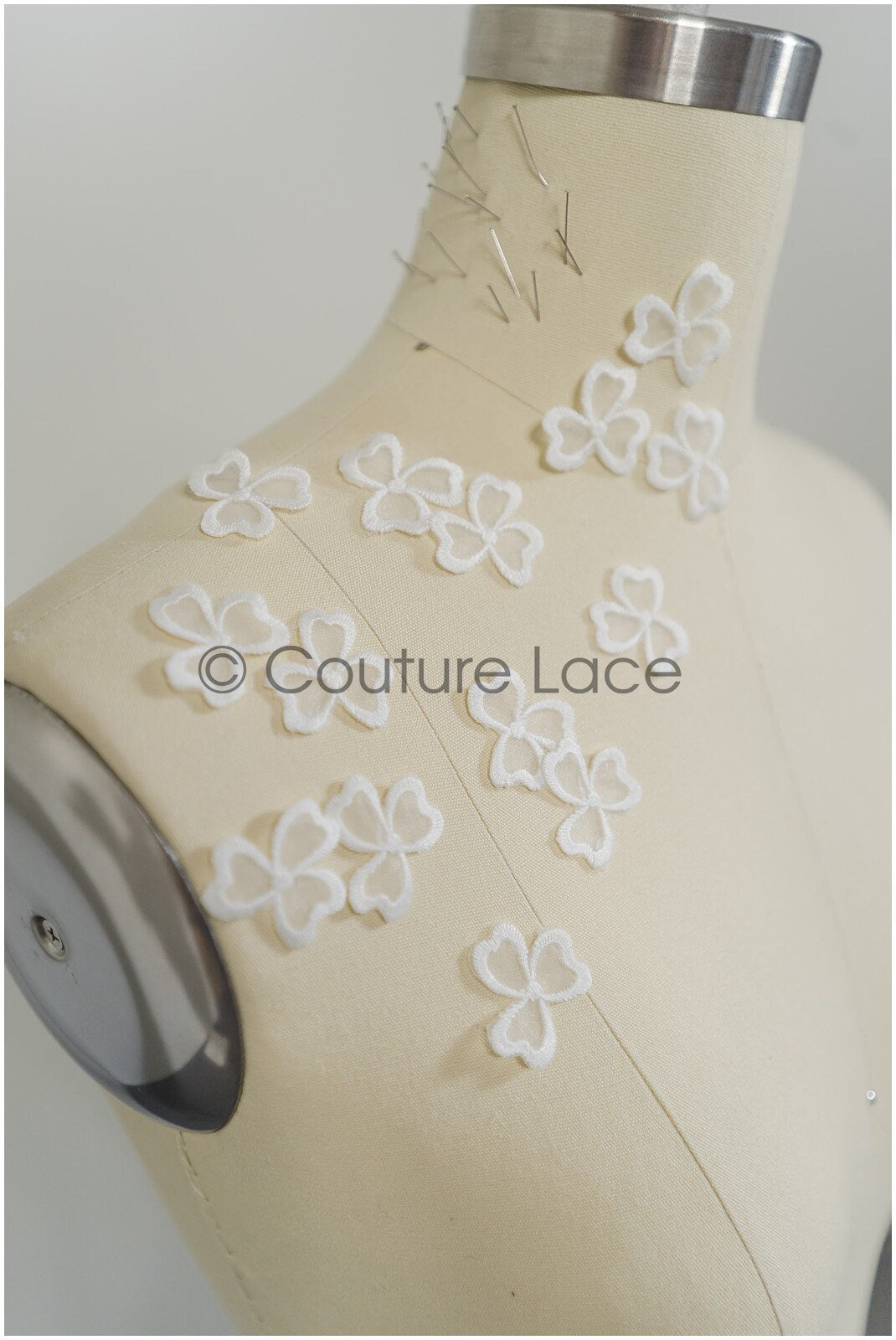 20pcs. 3D flowers for sewing/ 3D flower lace applique/ wedding dress lace applique/ bridal lace// A21-061A