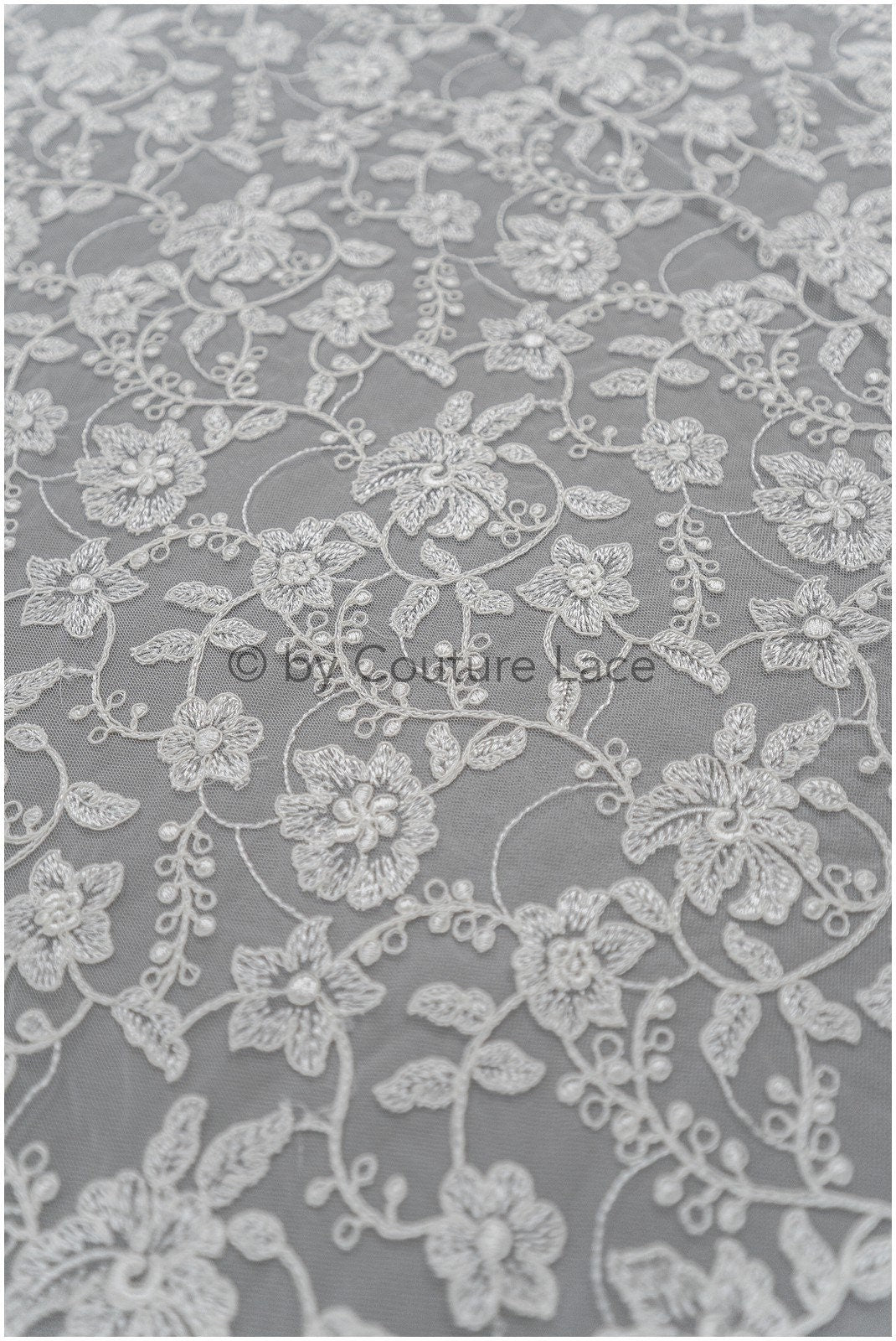 Romantischer Braut Spitzenstoff/ Off-White Spitzenstoff/ Braut Blumenspitze// L20-070