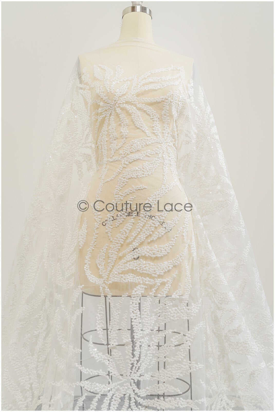 Braut Spitzenstoff Off-White/ Blatt Spitzenstoff/ Braut Blumenspitze mit Pailletten/ Schneeflocken Spitzenstoff// L21-346CS