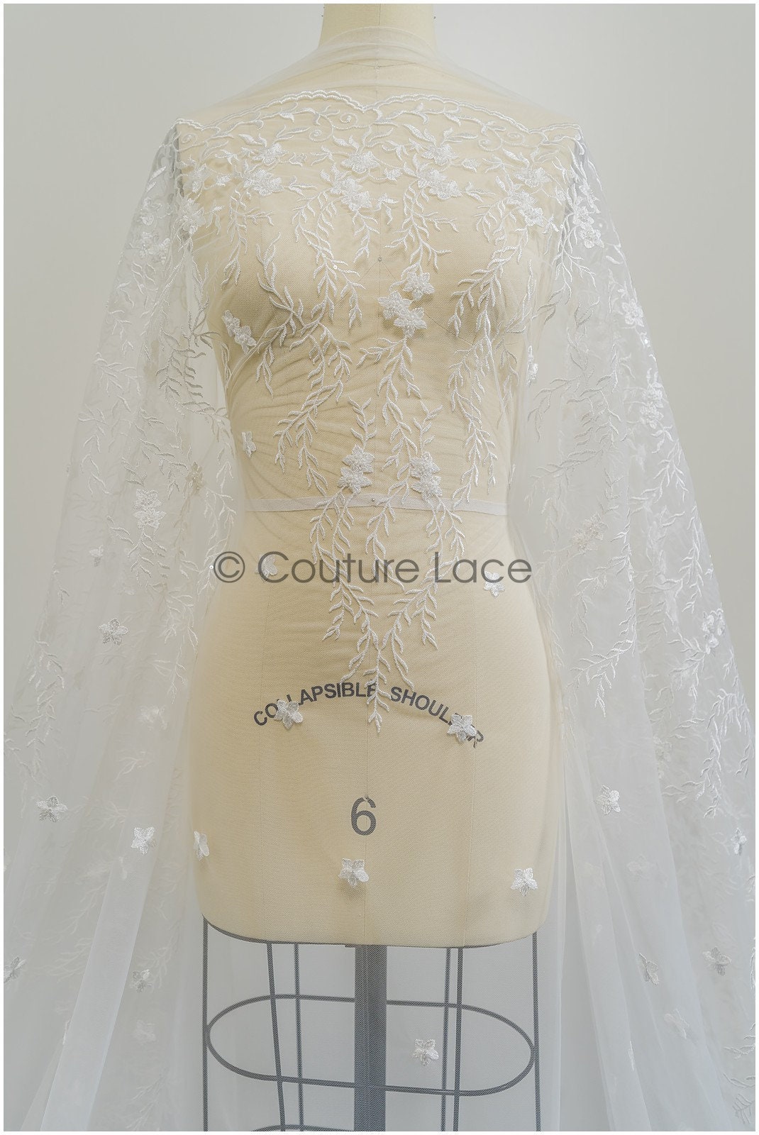 Perlen Brautspitzenstoff Off-White/ Spitzenstoff mit Perlen/ Braut Spitze/ floraler Spitzenstoff// L21-408