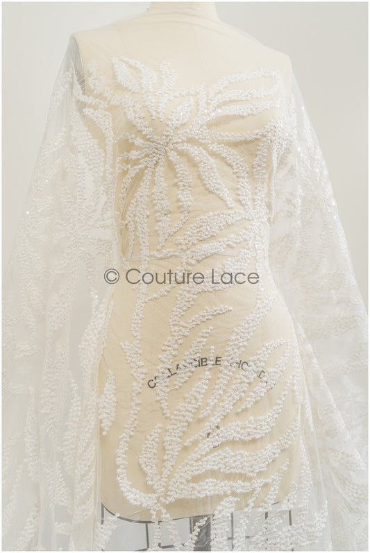 Tejido de encaje nupcial en blanco roto / Encaje con motivos de hojas / Encaje nupcial con flores y lentejuelas / Encaje tipo copo de nieve // L21-346CS